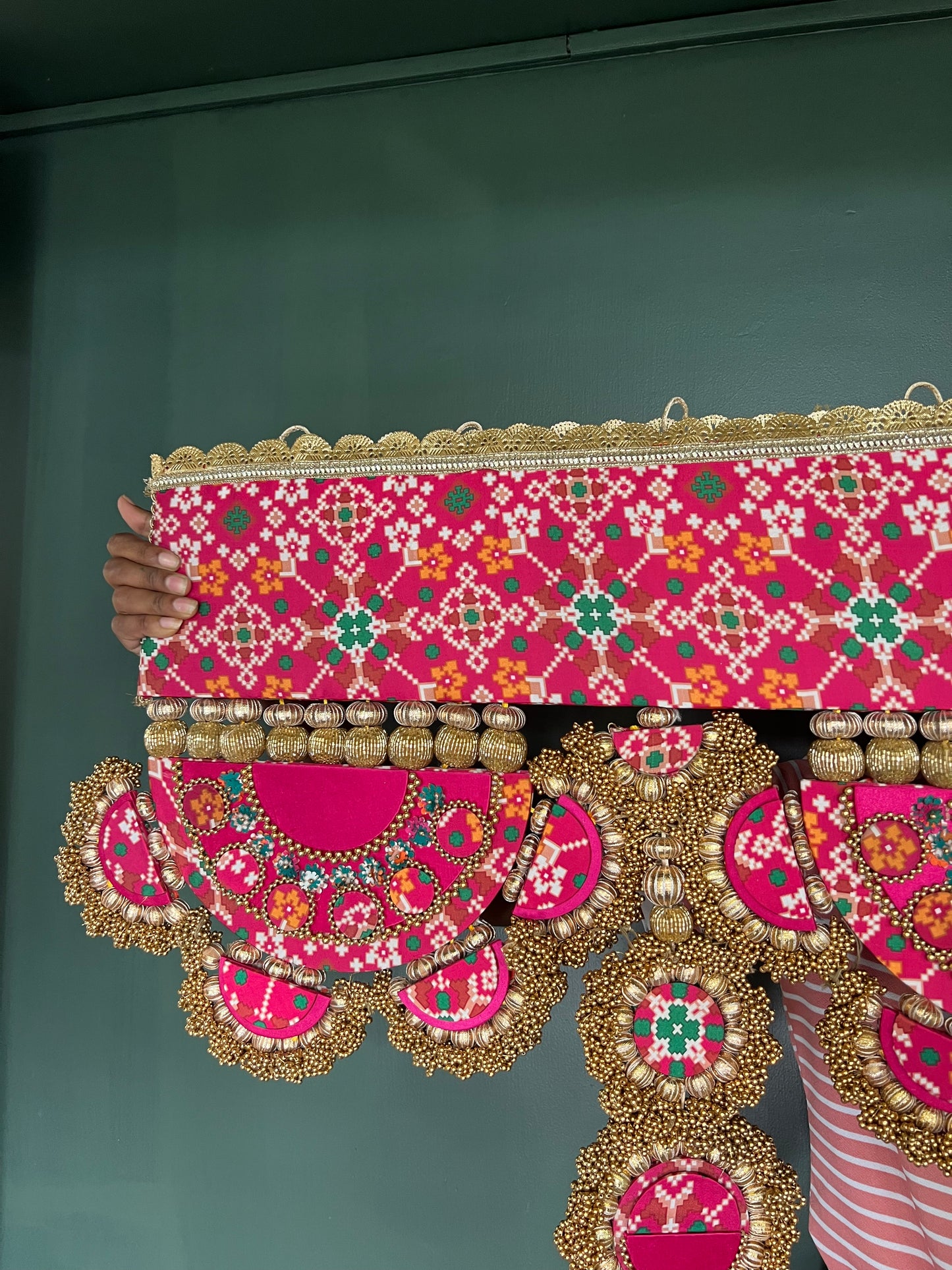 IBHI's AMBAJI TORAN: Classic Pink & Orange Navratna Patola