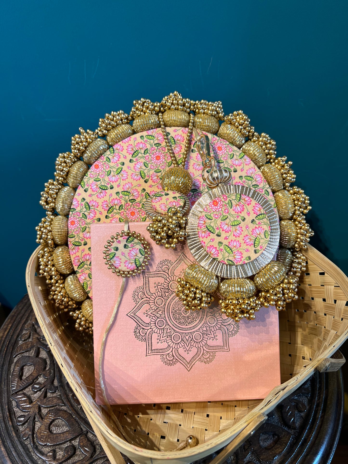 Pinky Cutie Rakhi Hamper