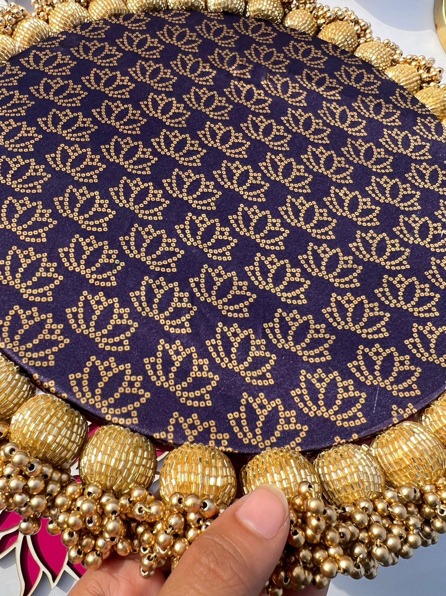 Blossom Ganesh Pallet: Solid Maroon + Kamal Bandhej