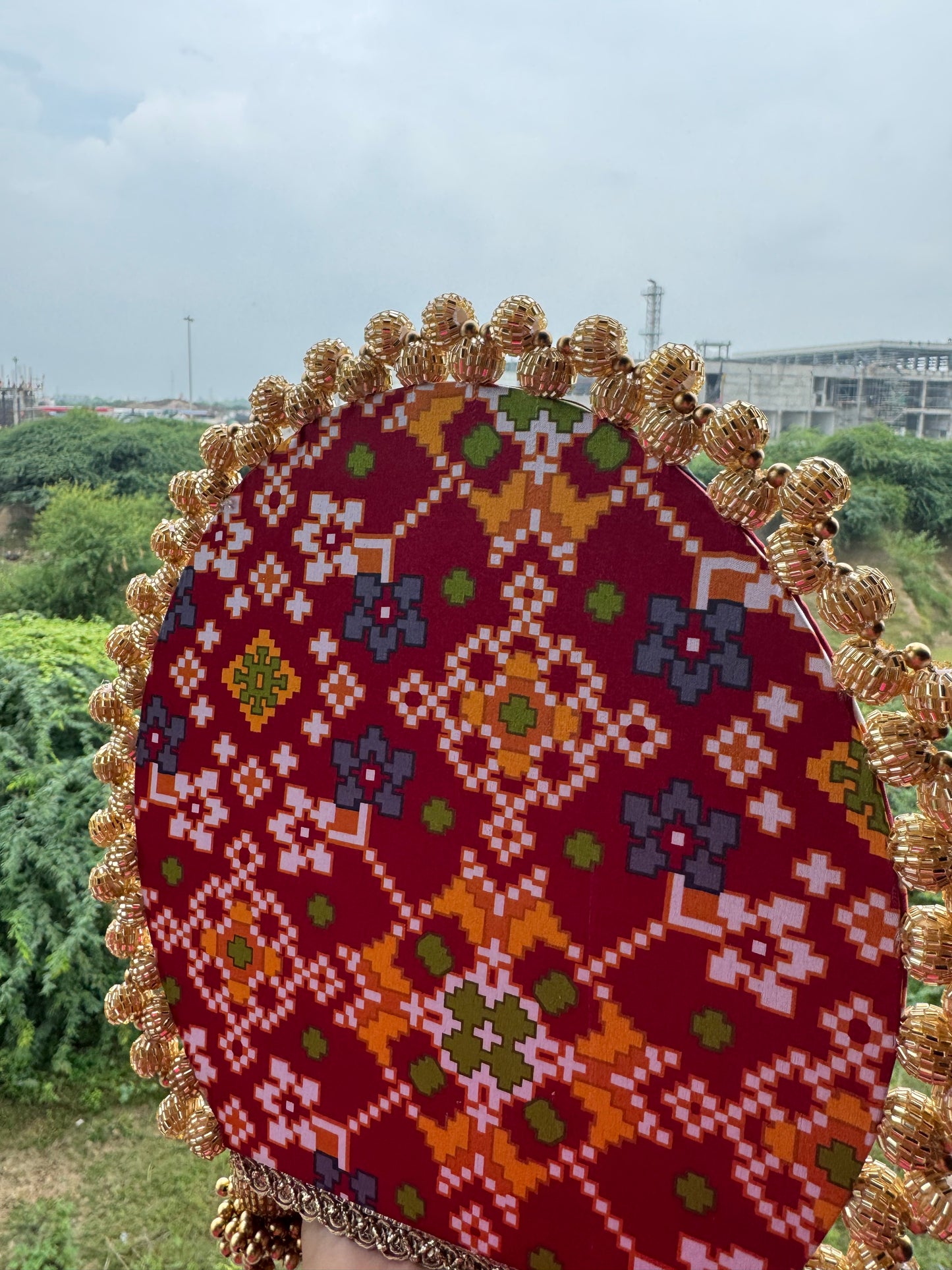 Maroon Patola Sinhasan