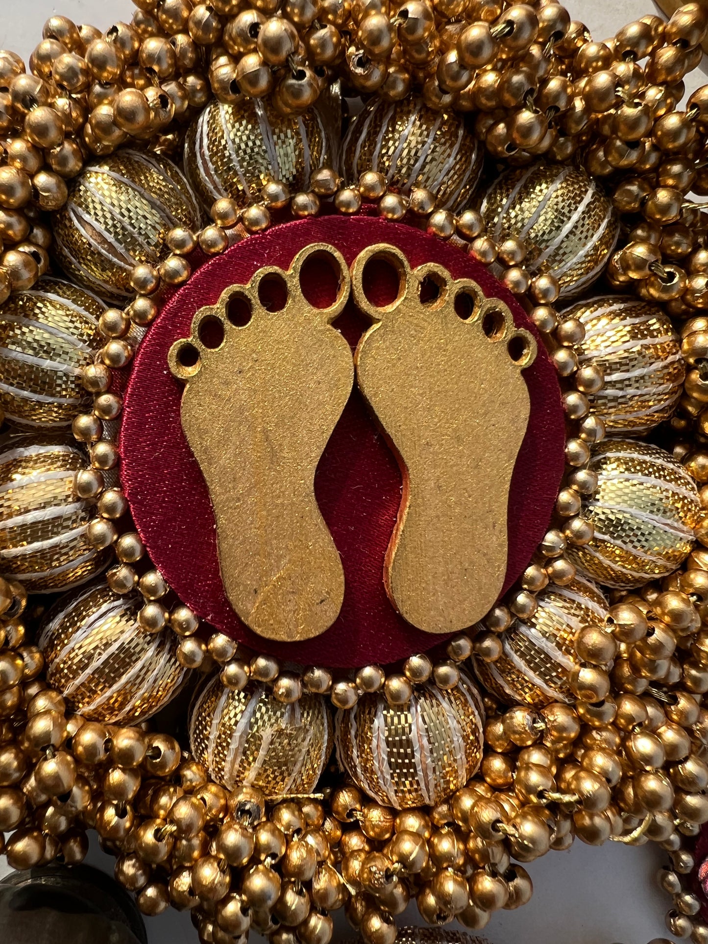 Lakshmi Pagla Mini Pallet + Hanging: Solid Maroon + Maroon Navratna Patola