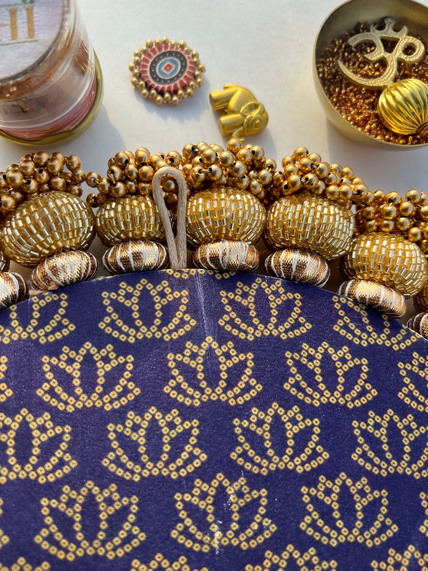 Chaandbali Ganesh Medley: Vermillion Pichwai + Kamal Bandhej