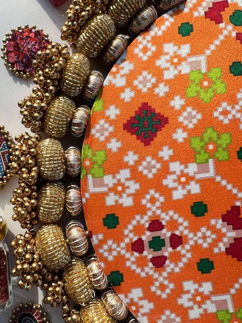 Ek Onkar Motif Micro Pallet + Hanging: Lemon Yellow + Vermillion Congruous Divine Pichwai