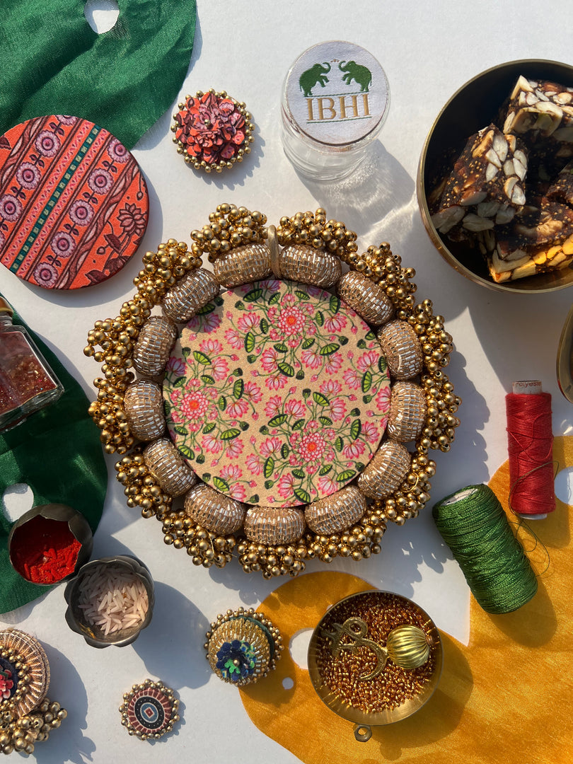 Diva Diya : Rosie Rani Bandhej + Bottle Green Hathi Popat Patola