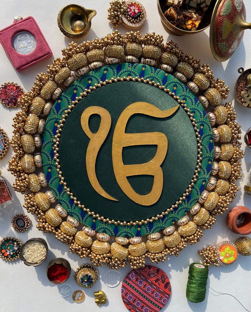 Ek Onkar Motif Micro Pallet + Hanging: Lemon Yellow + Vermillion Congruous Divine Pichwai