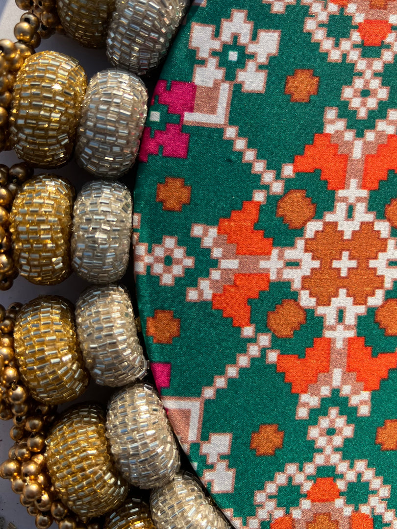 Mandala X Solid Bottle Green + Pink Colloquial Dvine Pichwai Chaandbaali Rangoli