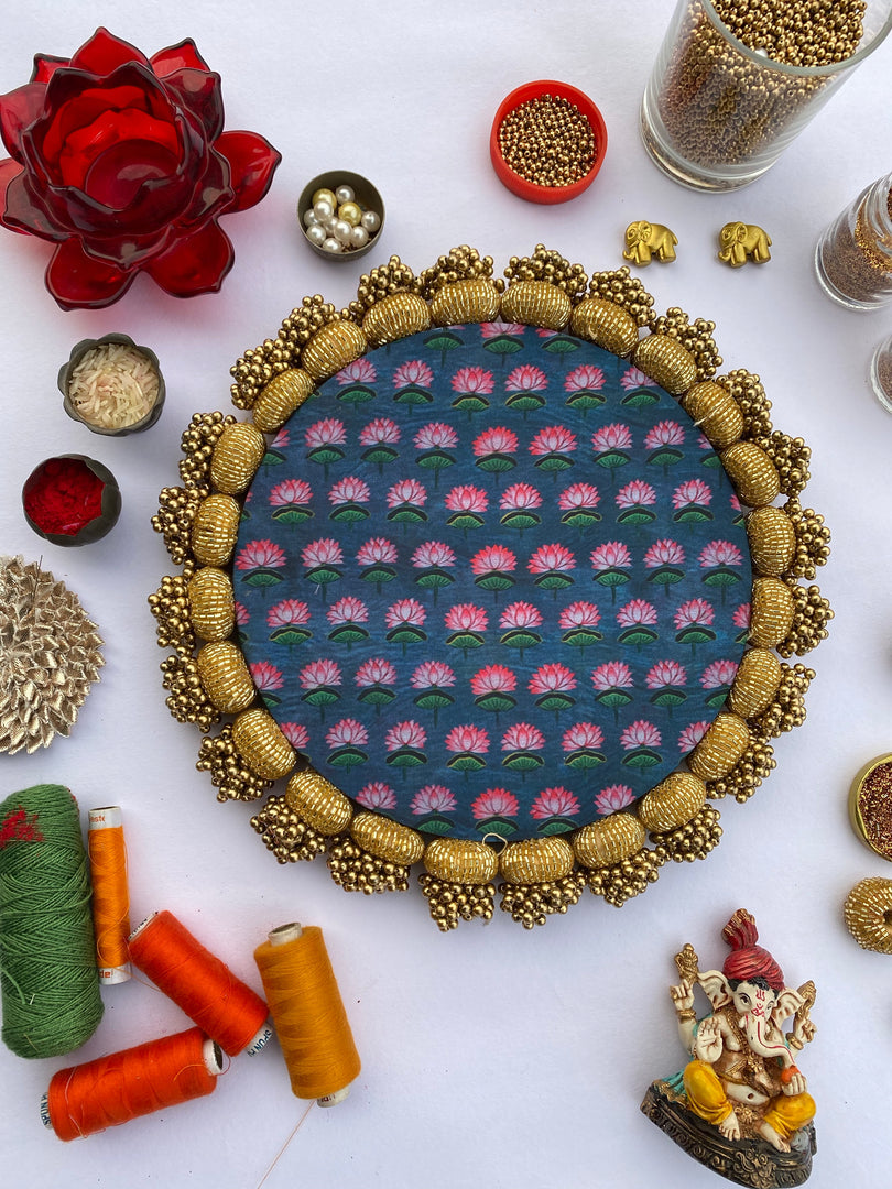 MINI RANGOLI: Inflorescence and Pink Colloquial Divine Pichwai Glass Beaded