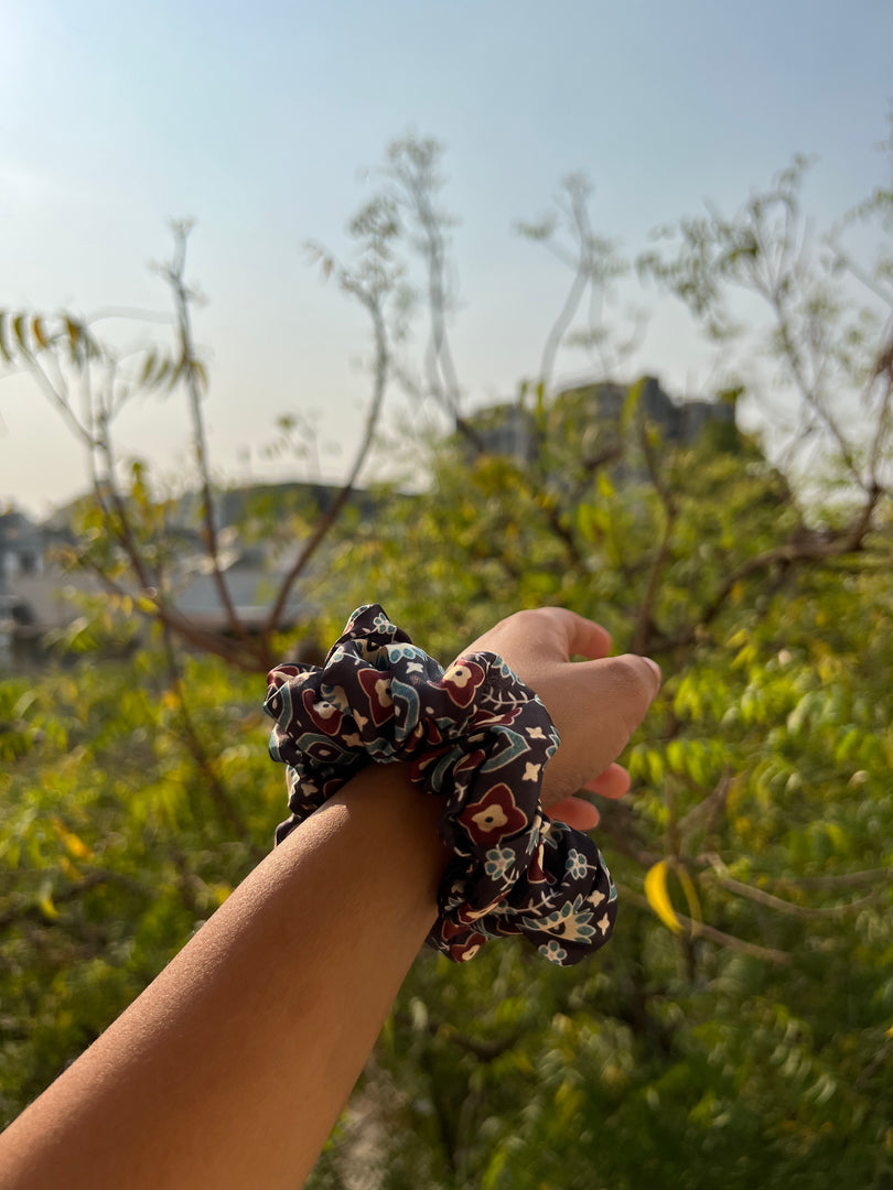 Turkish Hues Intense Ajrakh Scrunchie