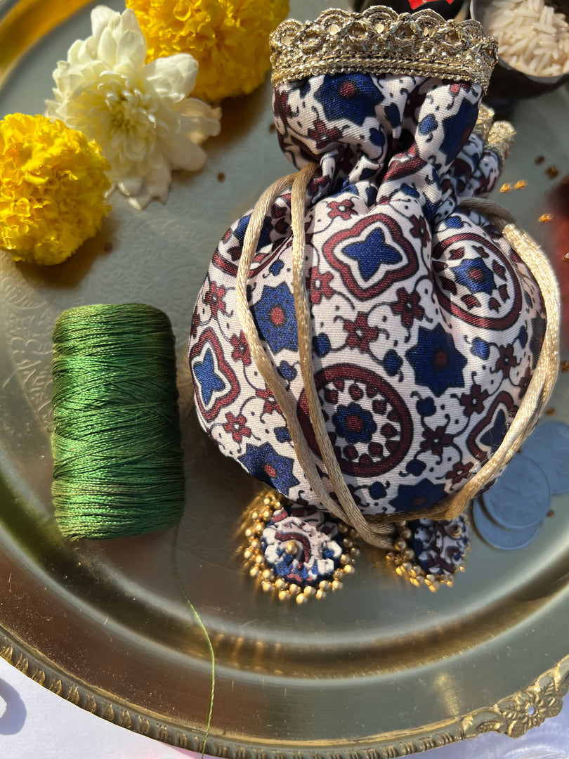 Idiosyncratic Divine Pichwai Little Potli- शगुन wali