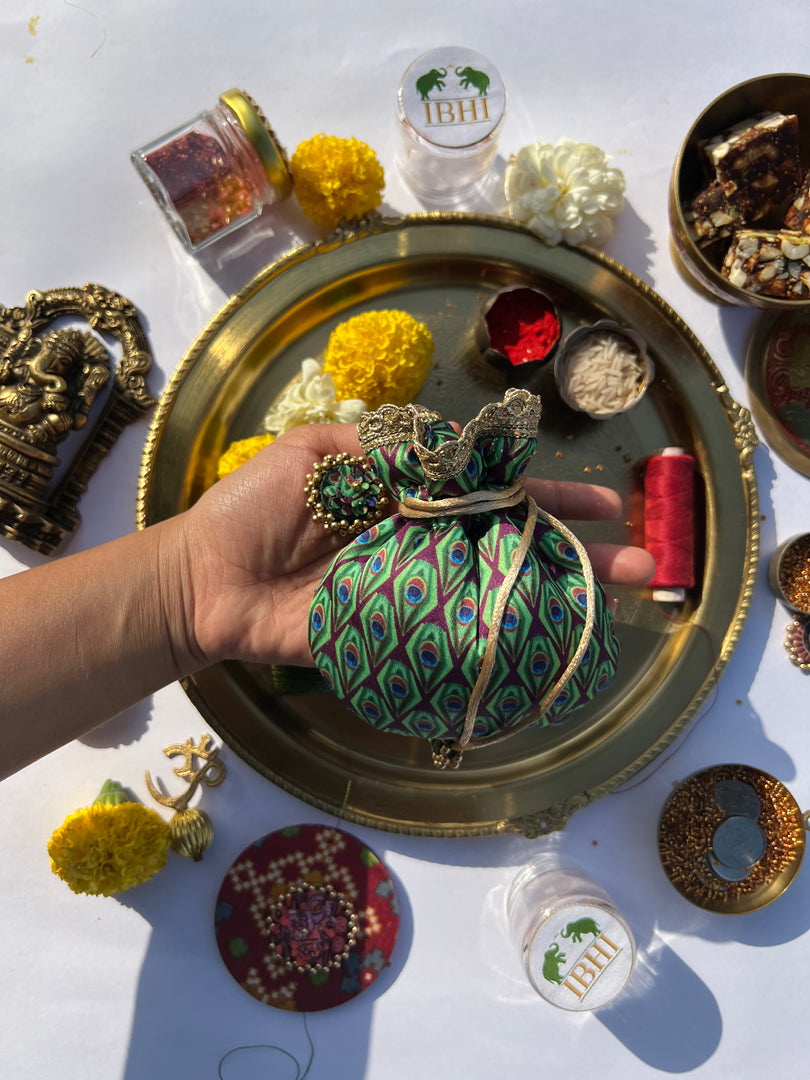Idiosyncratic Divine Pichwai Little Potli- शगुन wali