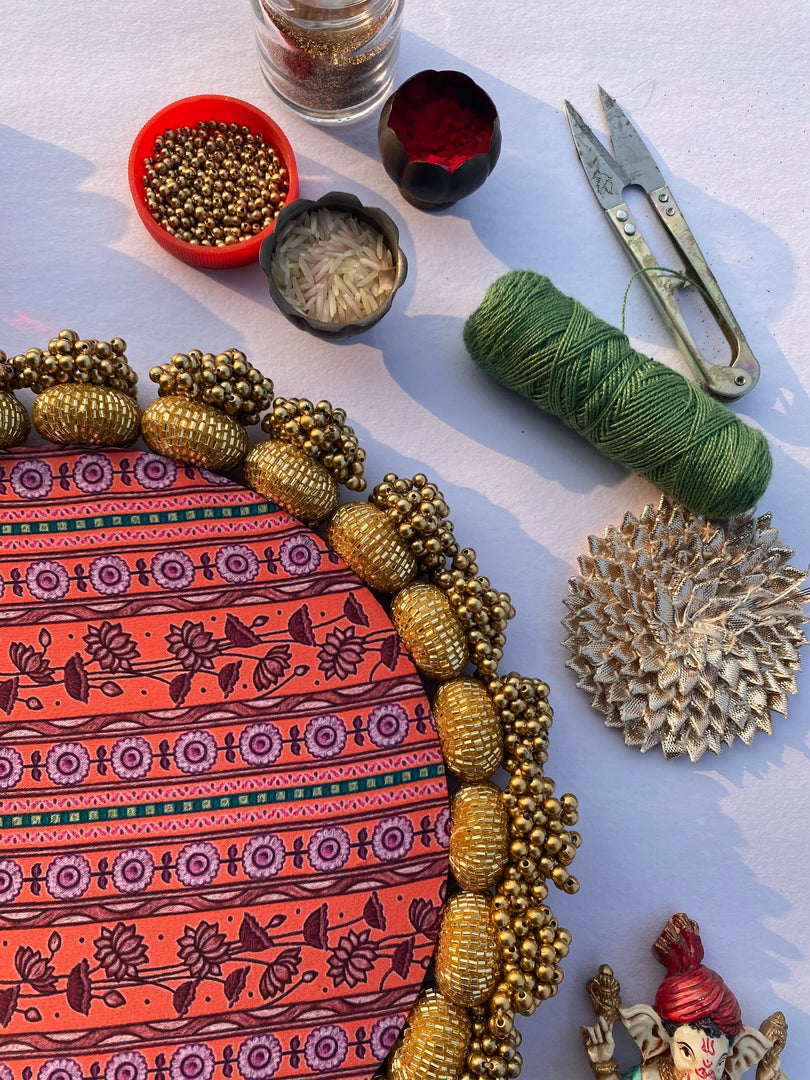 MINI RANGOLI: Inflorescence and Pink Colloquial Divine Pichwai Glass Beaded