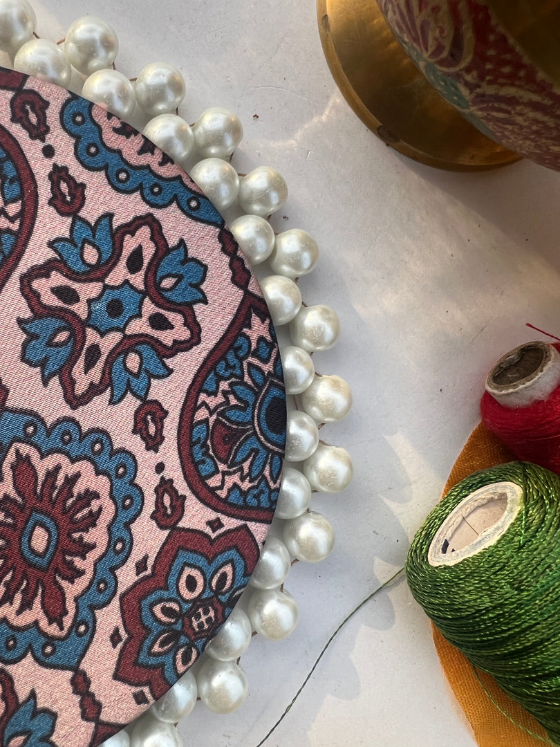 Pearl Beaded Pallet: Idiosyncratic Divine Pichwai