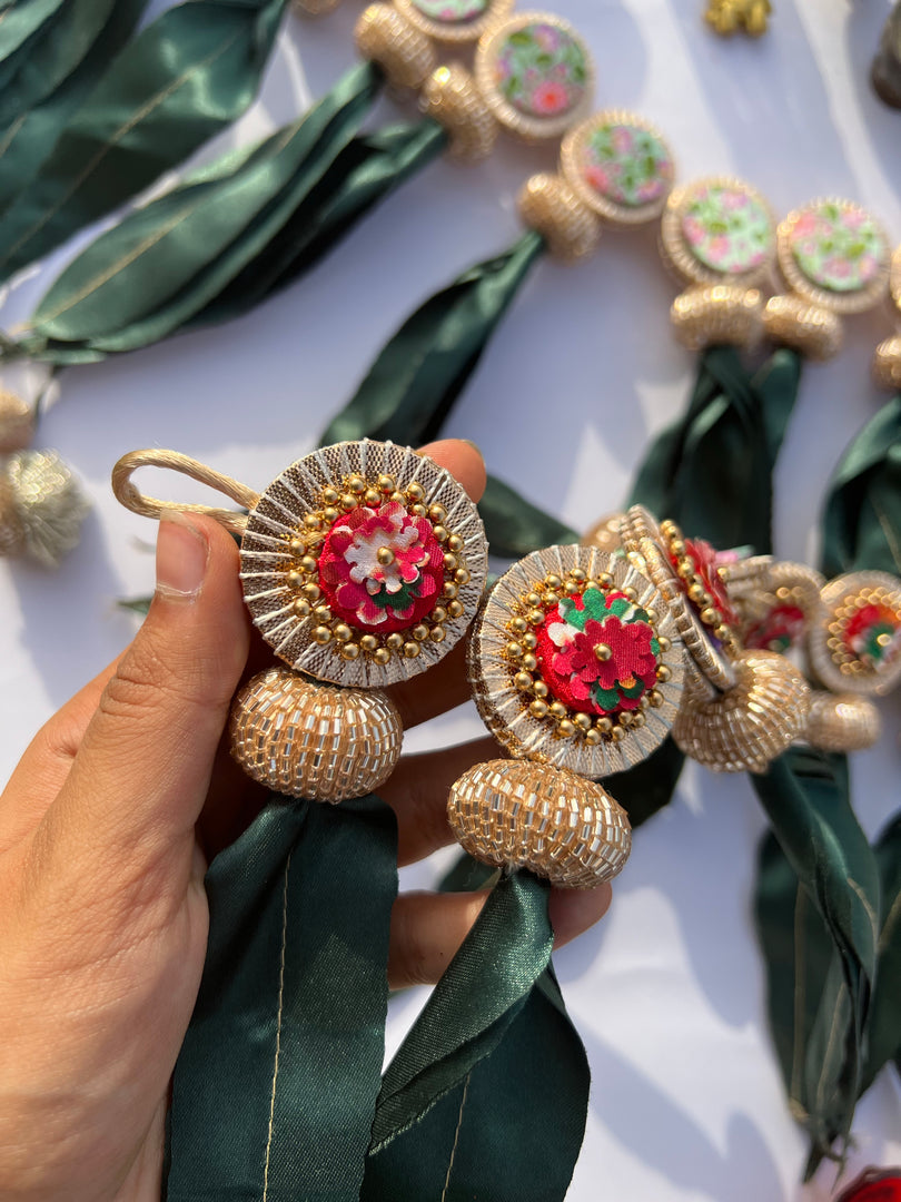 TWO WAY: Enchanted Maroon & Bottle Green Navratna Patola Asopalav Toran (FLEXIBLE)