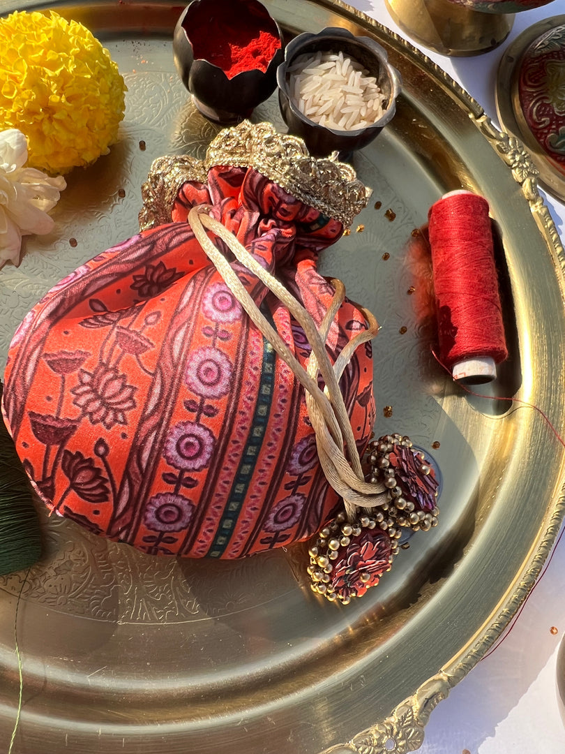 Idiosyncratic Divine Pichwai Little Potli- शगुन wali