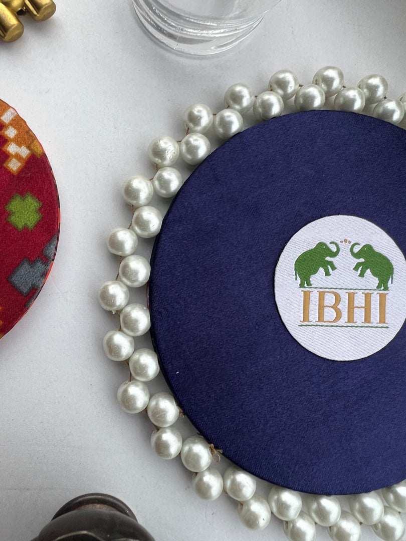 Pearl Beaded Pallet: Idiosyncratic Divine Pichwai