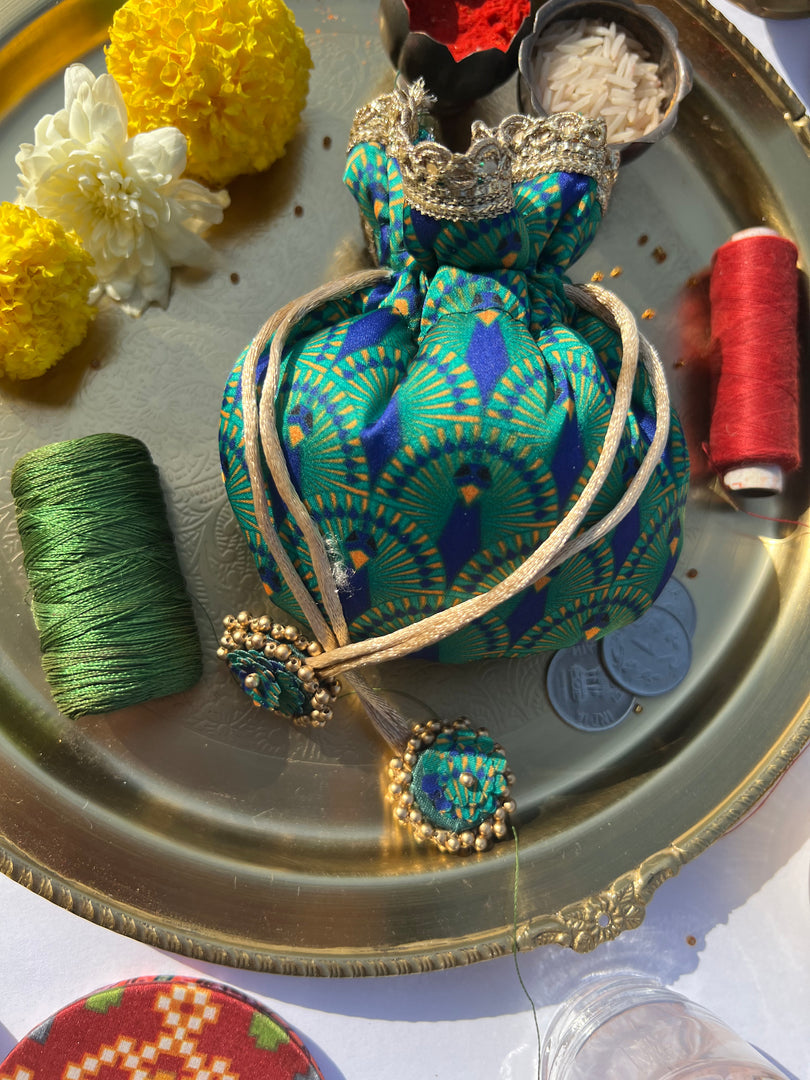 Idiosyncratic Divine Pichwai Little Potli- शगुन wali