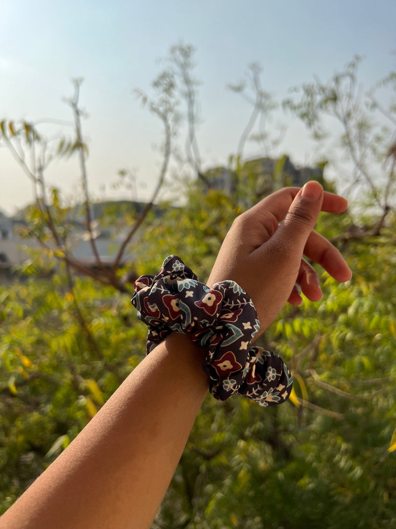 Turkish Hues Intense Ajrakh Scrunchie
