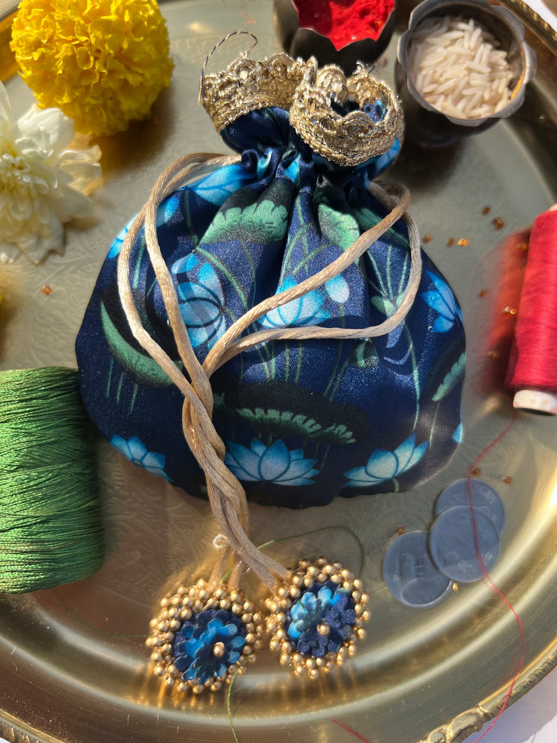Idiosyncratic Divine Pichwai Little Potli- शगुन wali