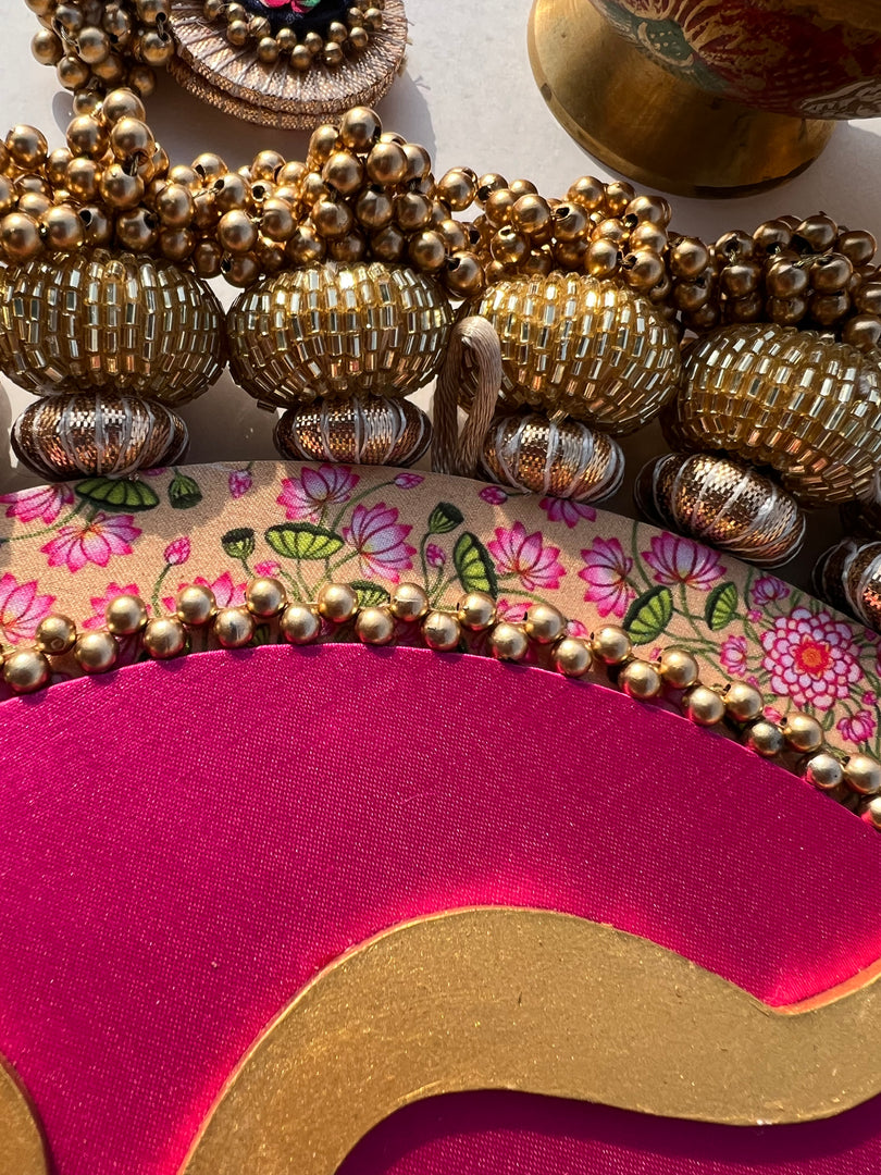 Ek Onkar Motif Micro Pallet + Hanging: Lemon Yellow + Vermillion Congruous Divine Pichwai