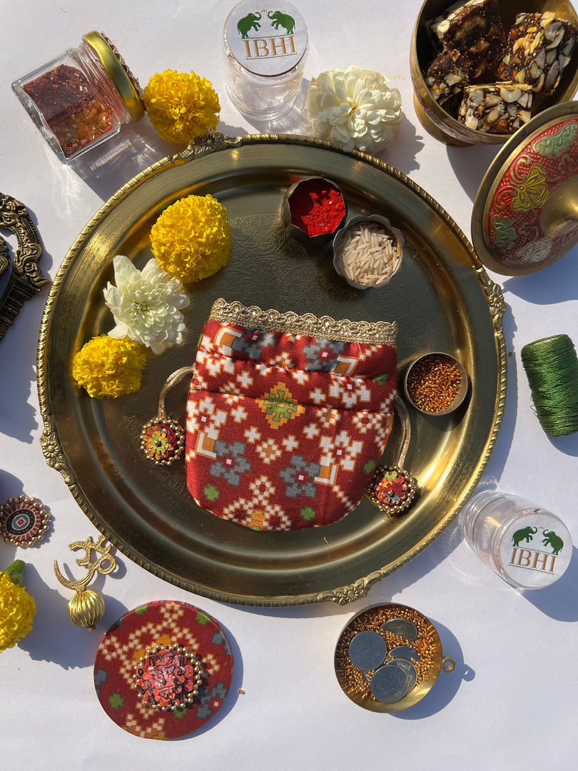 Idiosyncratic Divine Pichwai Little Potli- शगुन wali