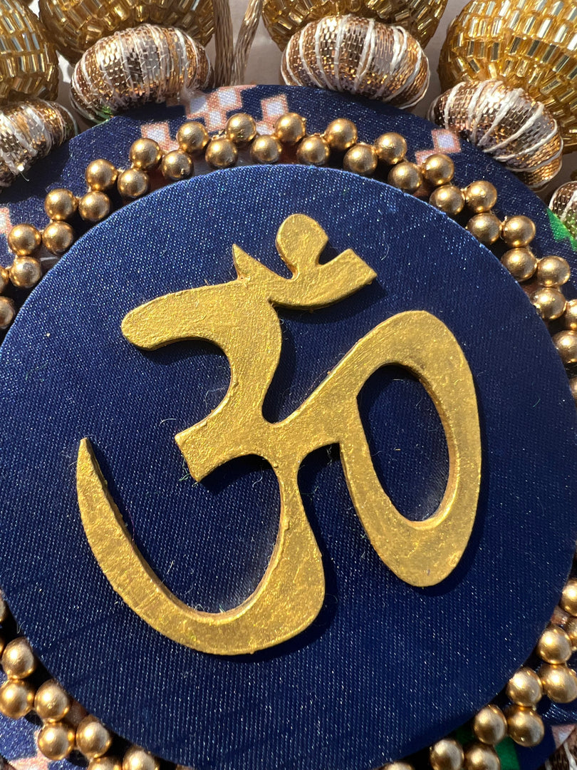 Chaandbali OM Pallet: OG Inflorescence Divine Pichwai + Maroon Navratna Patola