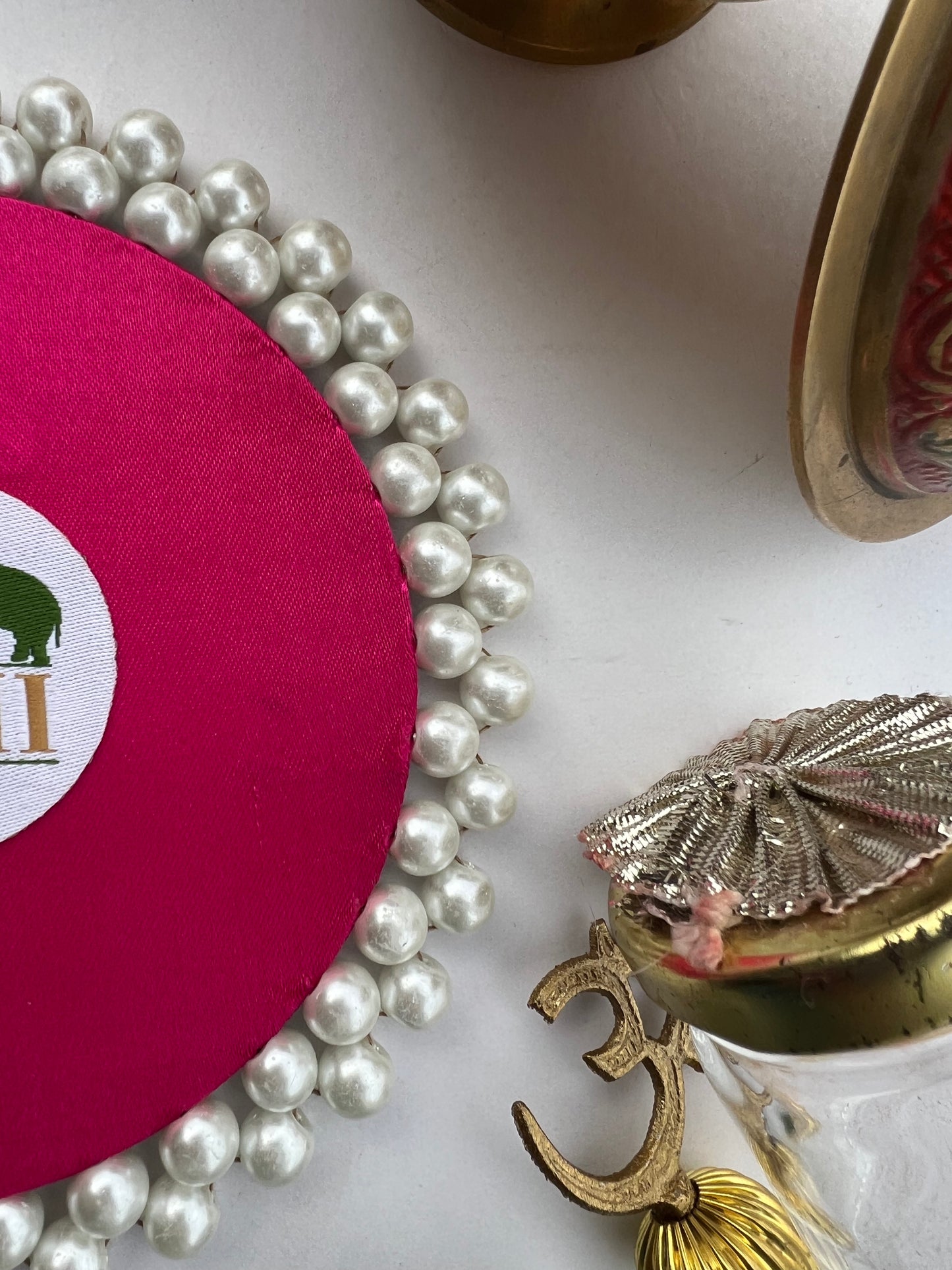 Pearl Beaded Pallet: Idiosyncratic Divine Pichwai