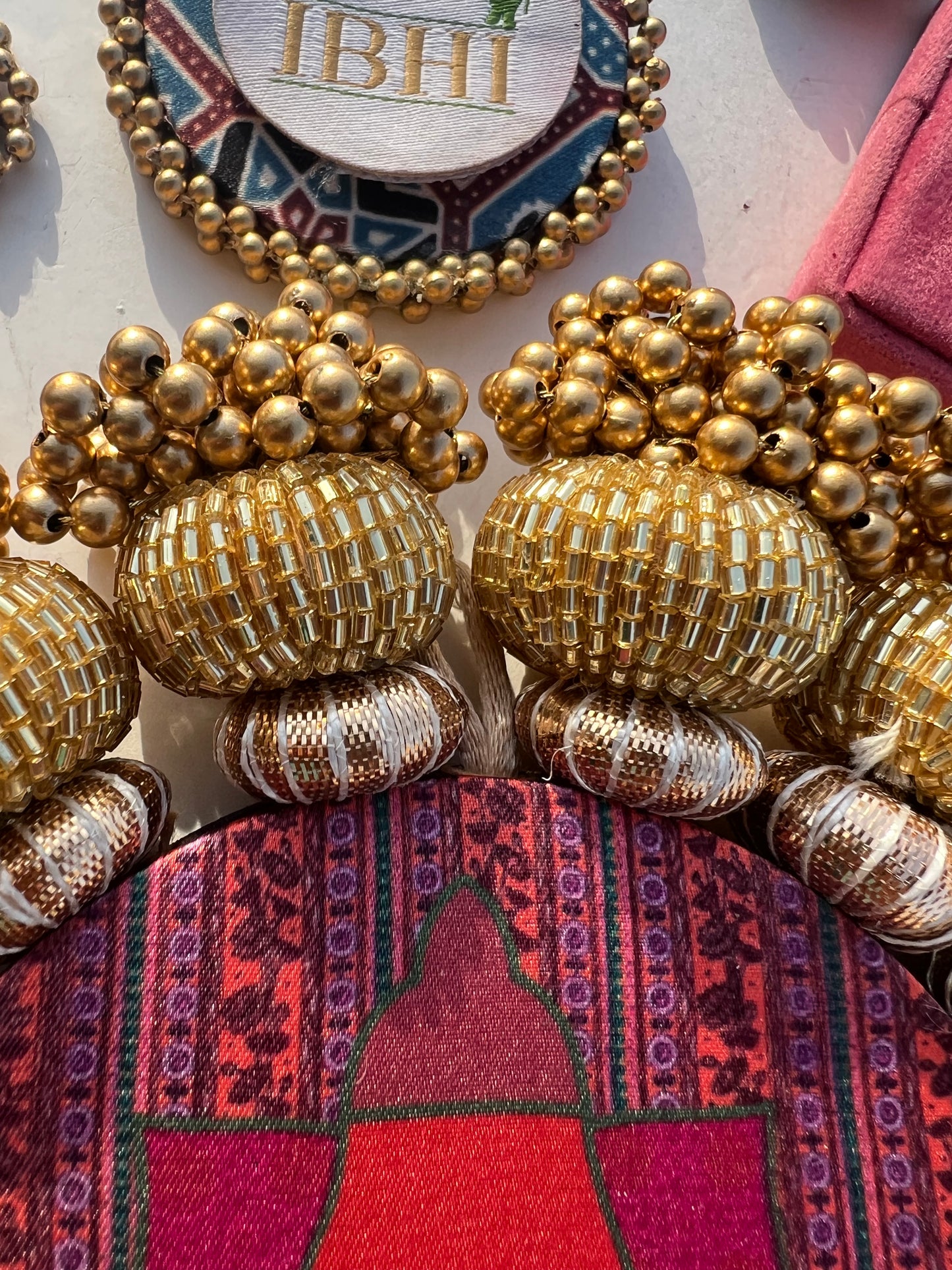 Mini Chaandbali Ganesh Medley: Vermillion Pichwai + Kamal Bandhej