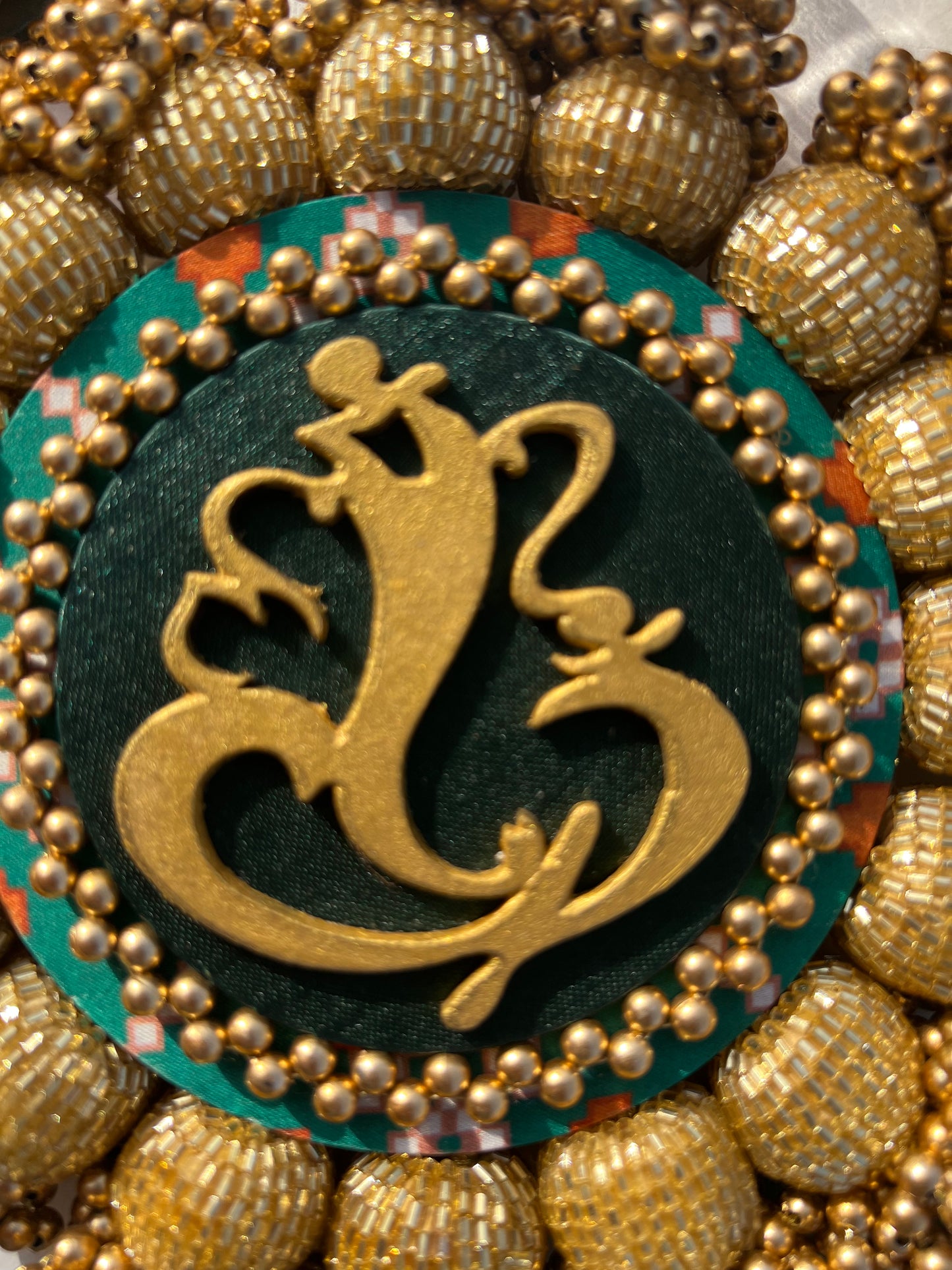 SPHERICAL GANESH PALLET: Bottle Green Navratna Patola + Vermillion Congruous Divine Pichwai
