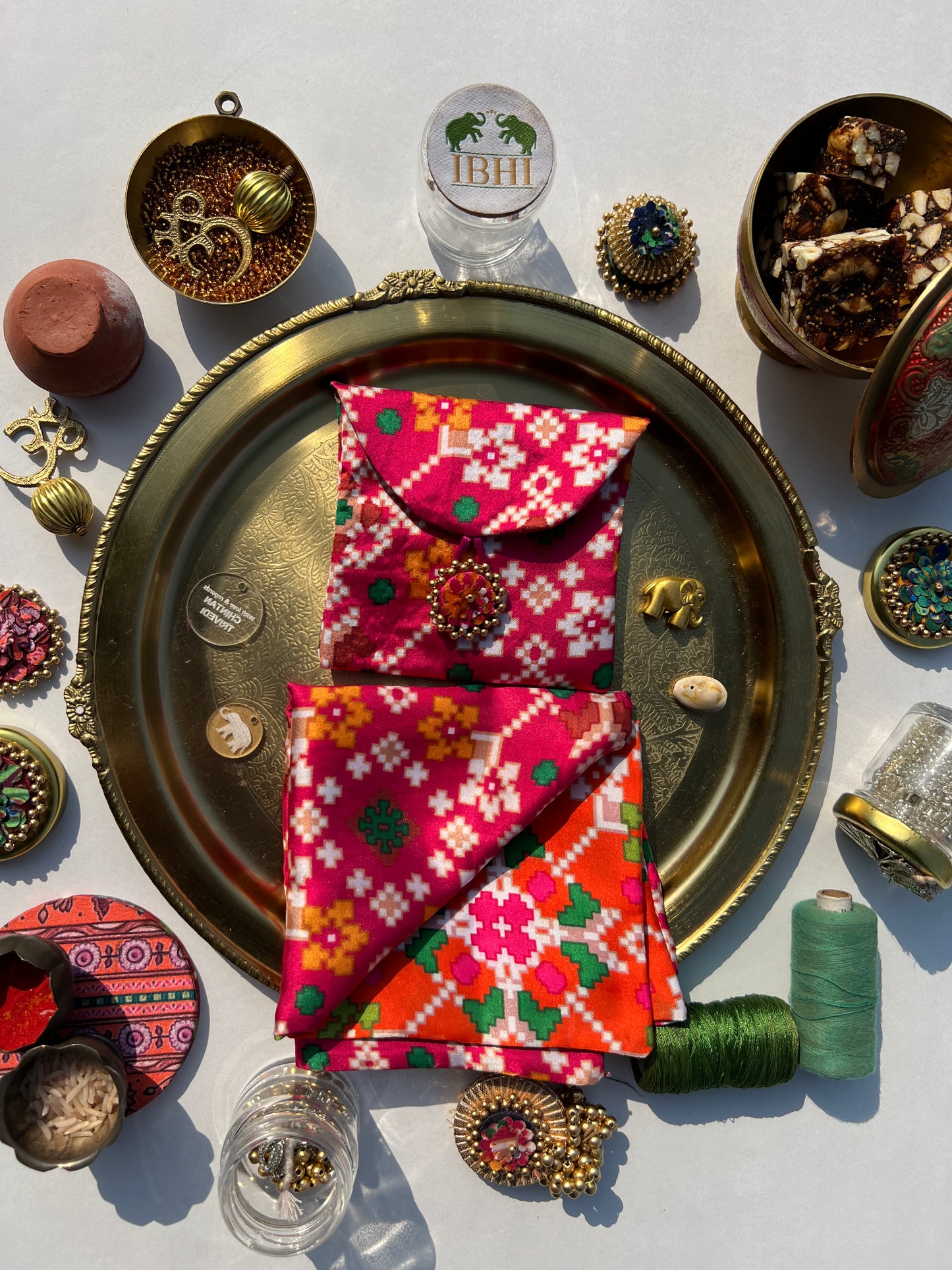 POCKET SQUARE + MINI POUCH: Pink + Orange Navratna Patola