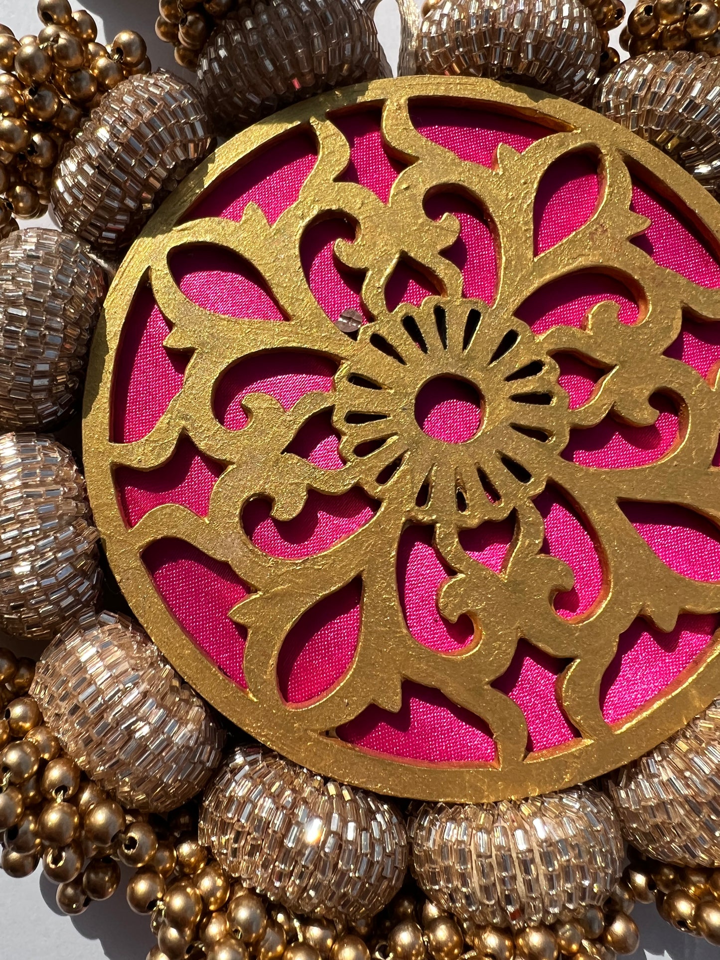 Manjari CHAAND SE SUNDAR Pallet: Solid Maroon + Pink Colloquial Divine Pichwai