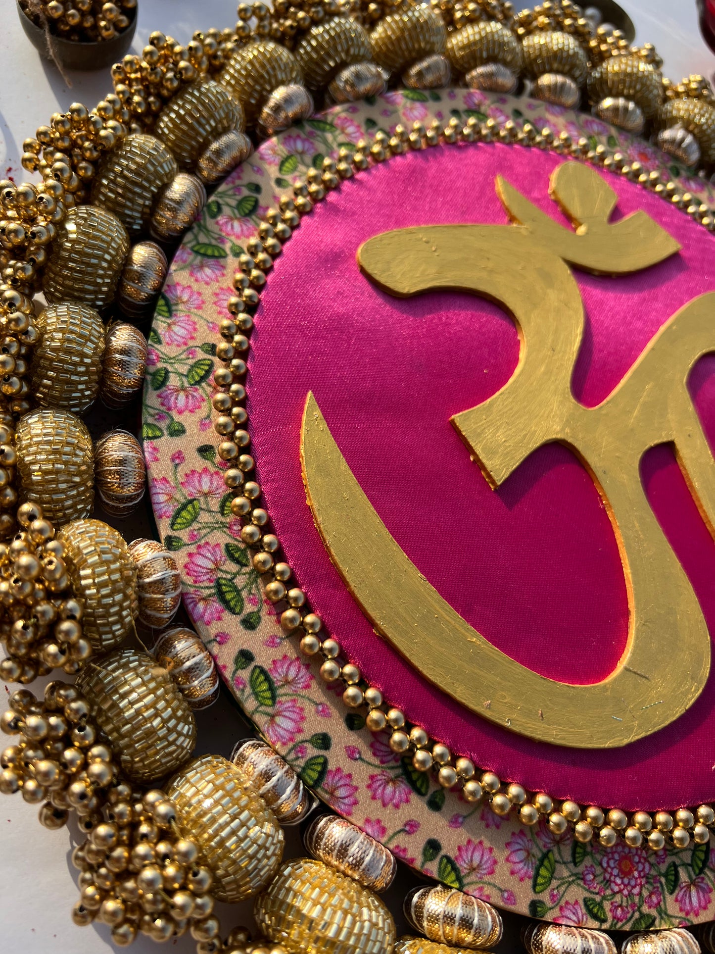 OM  Motif Pallet + Hanging: OG Inflorescence & Bottle Green Navratna Patola