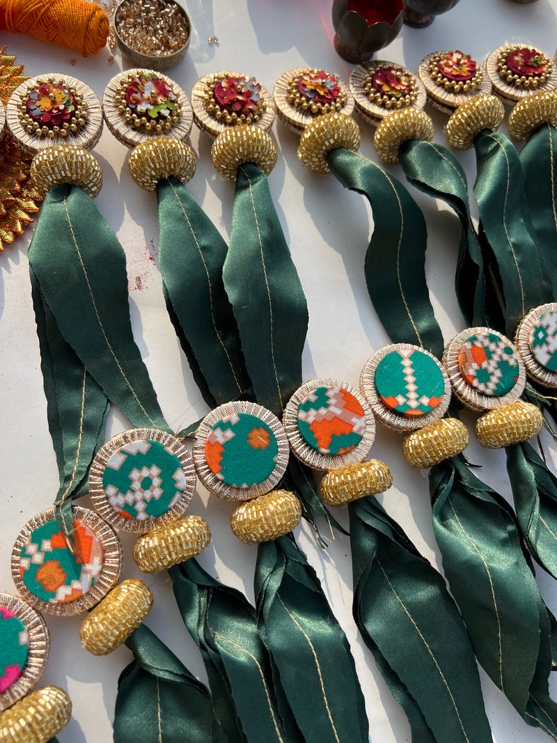 TWO WAY: Enchanted Maroon & Bottle Green Navratna Patola Asopalav Toran (FLEXIBLE)