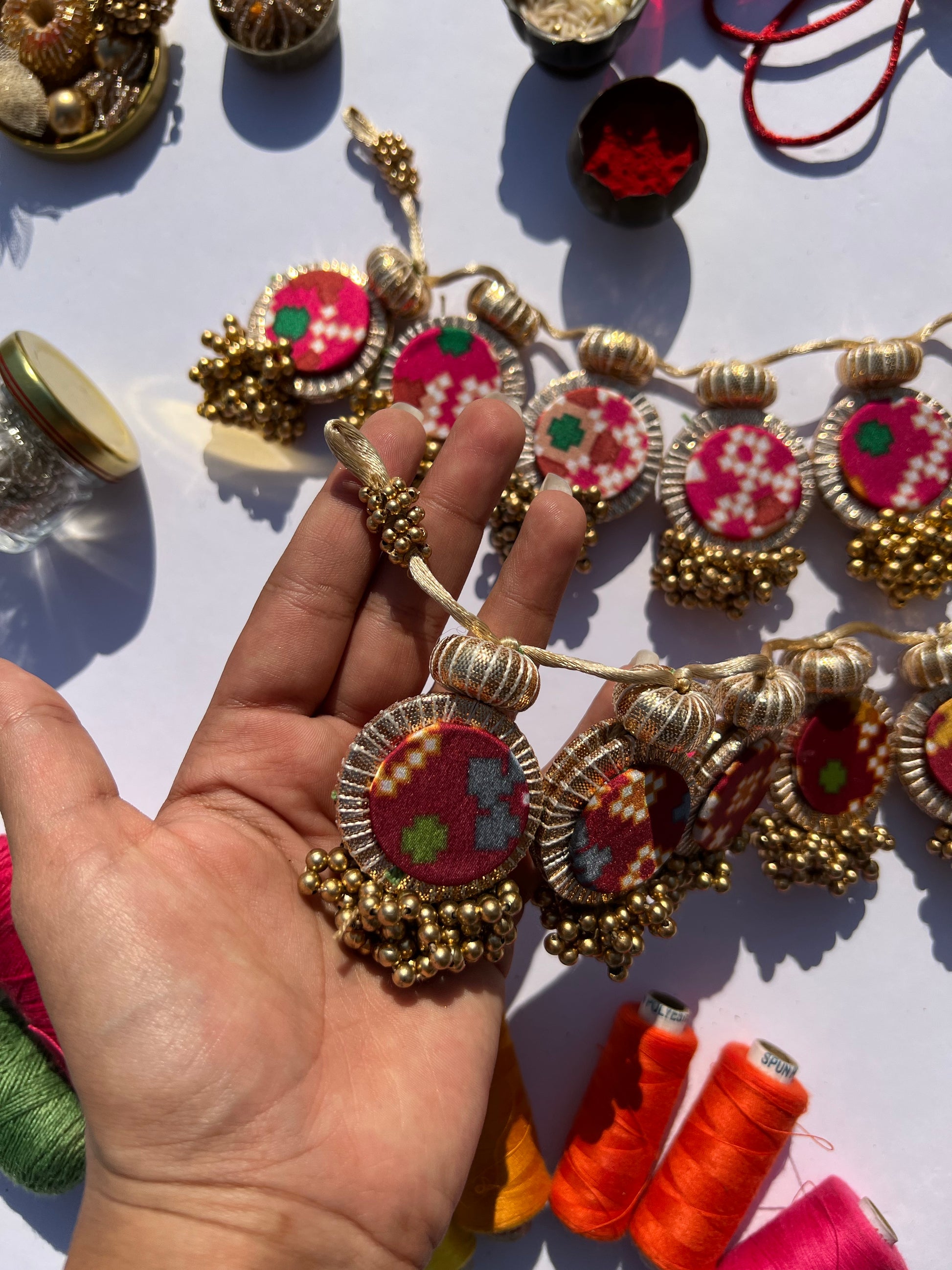 Two-Sided: Maroon & Pink Navratna Patola Classic Lumba Toran