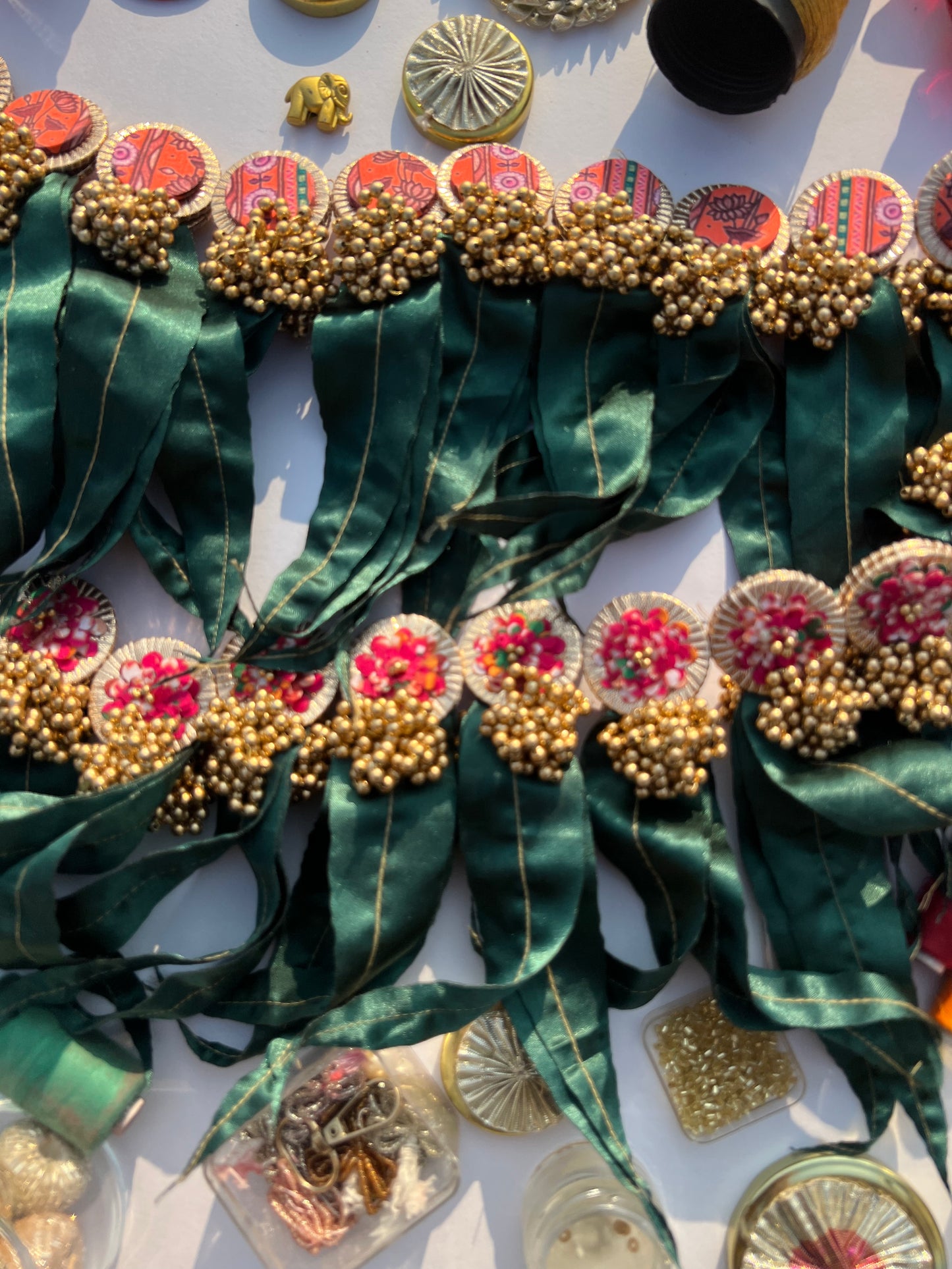 Beaded Bunch Asopalav Tradition X Pink & Vermillion Lumba Toran: Two way (FLEXIBLE)