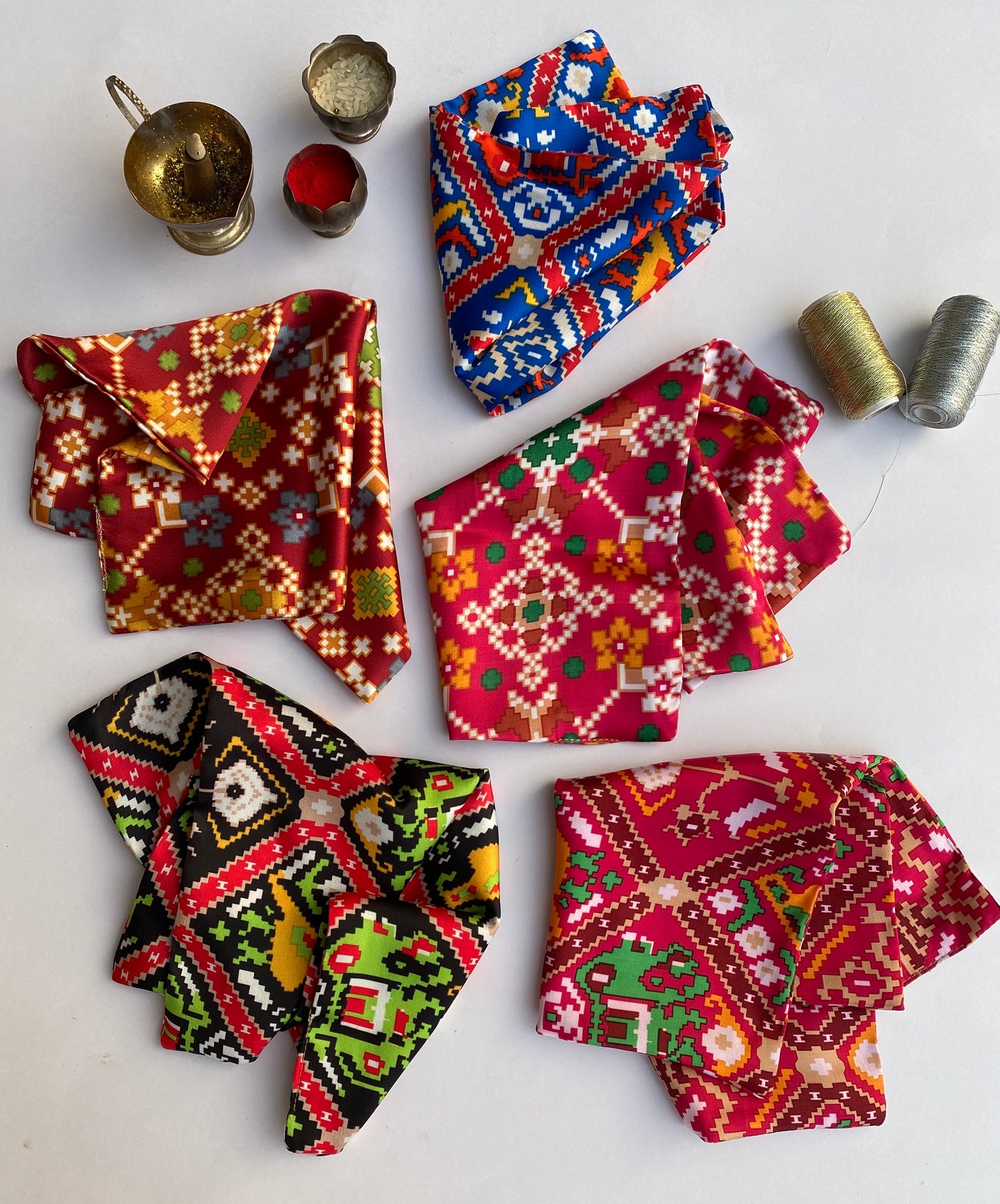 Patola Pocket Squares for Male- set of 50 - IBHI
