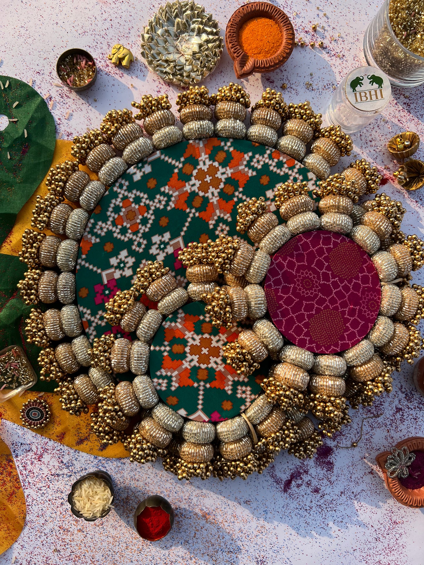 Chandbali combo : Bottle Green Navratna Patola + Rosie Rani Bandhej