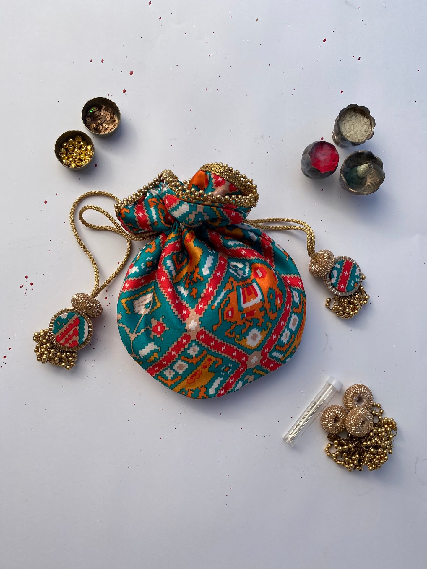 Go-Green Rakhi Ensemble - IBHI