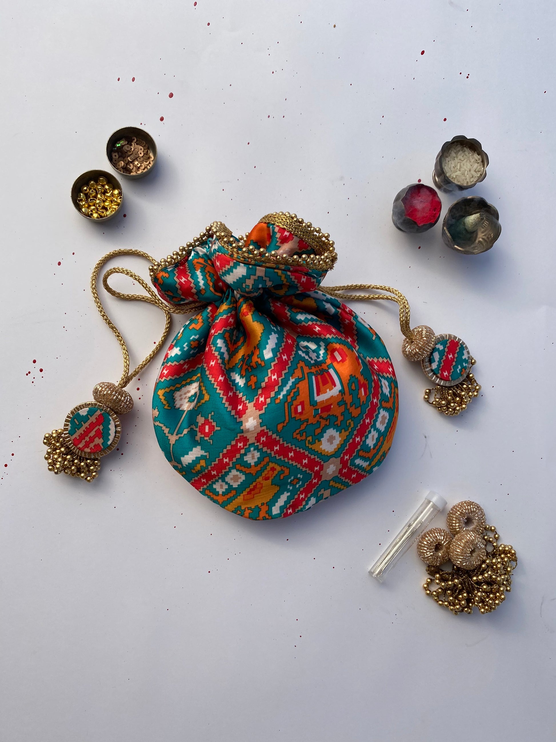 Go-Green Rakhi Ensemble - IBHI