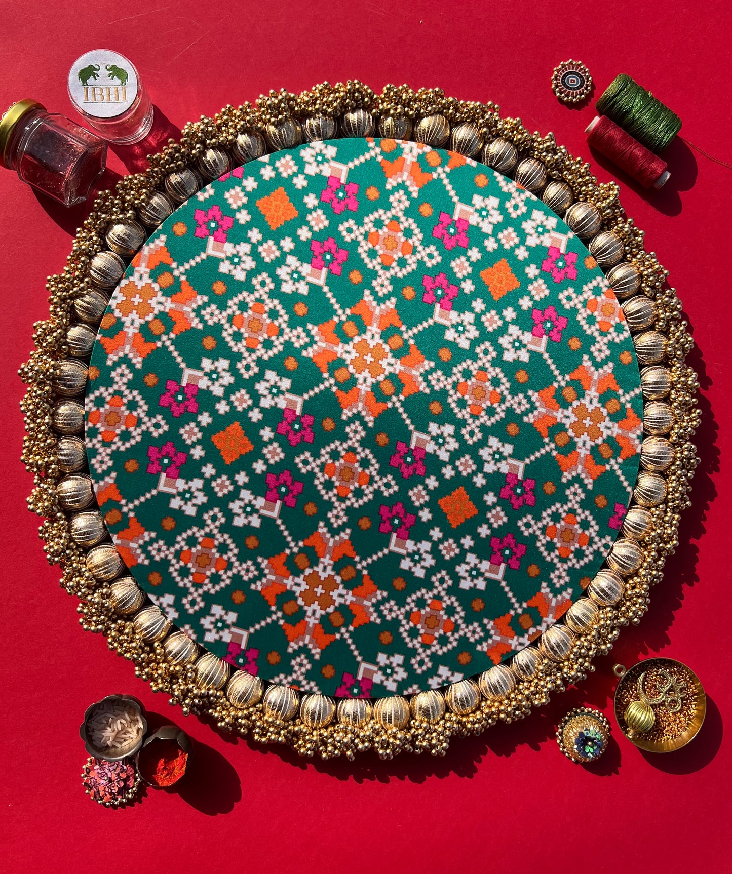 Kumkum Charan Thaal: Panna Hara Navratna Patola