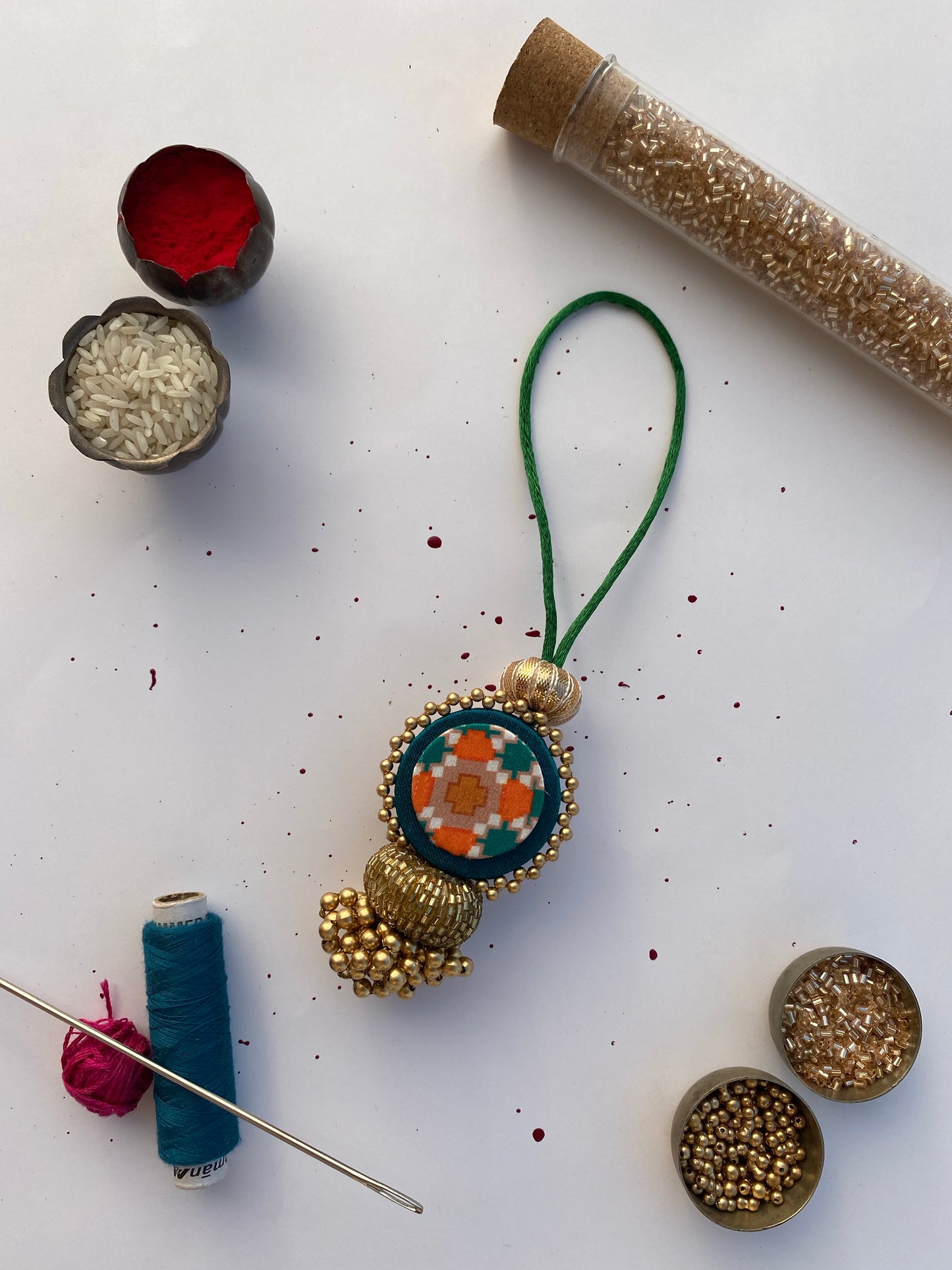 Go-Green Rakhi Ensemble - IBHI