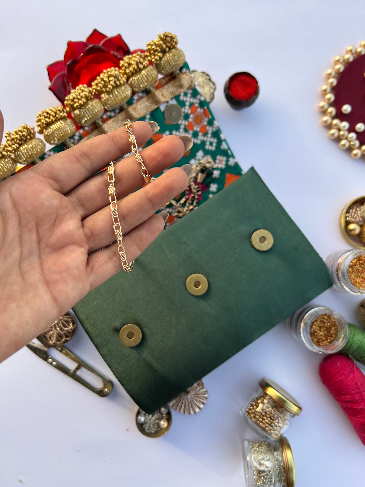 Panna Hara Navratna Patola Clutch