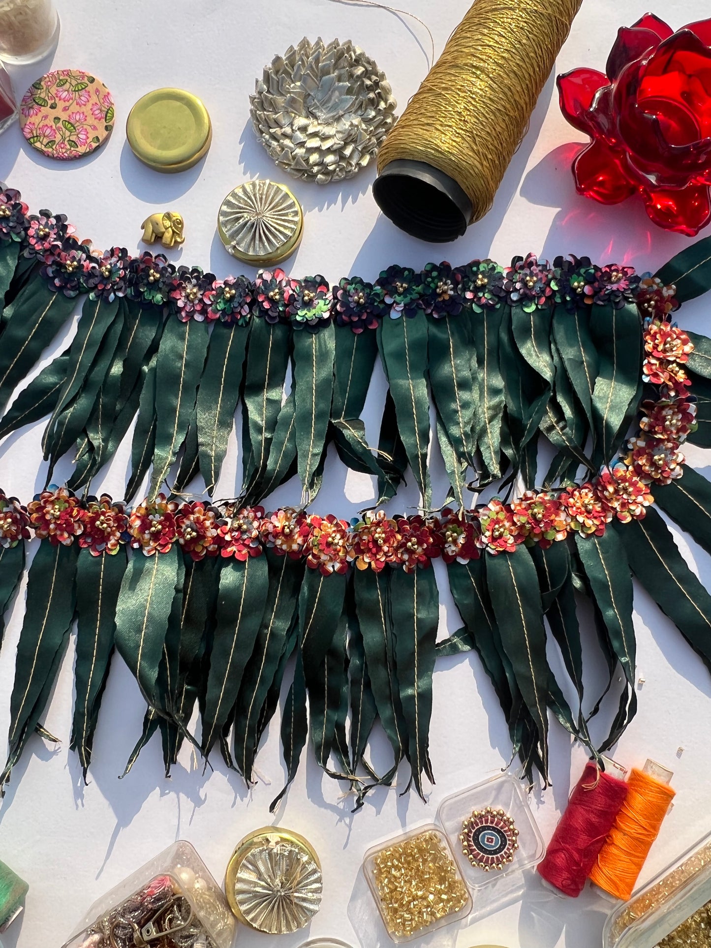 Mini Asopalav Tradition X Maroon & Pink Colloquial Divine Pichwai Toran: Two way (FLEXIBLE)