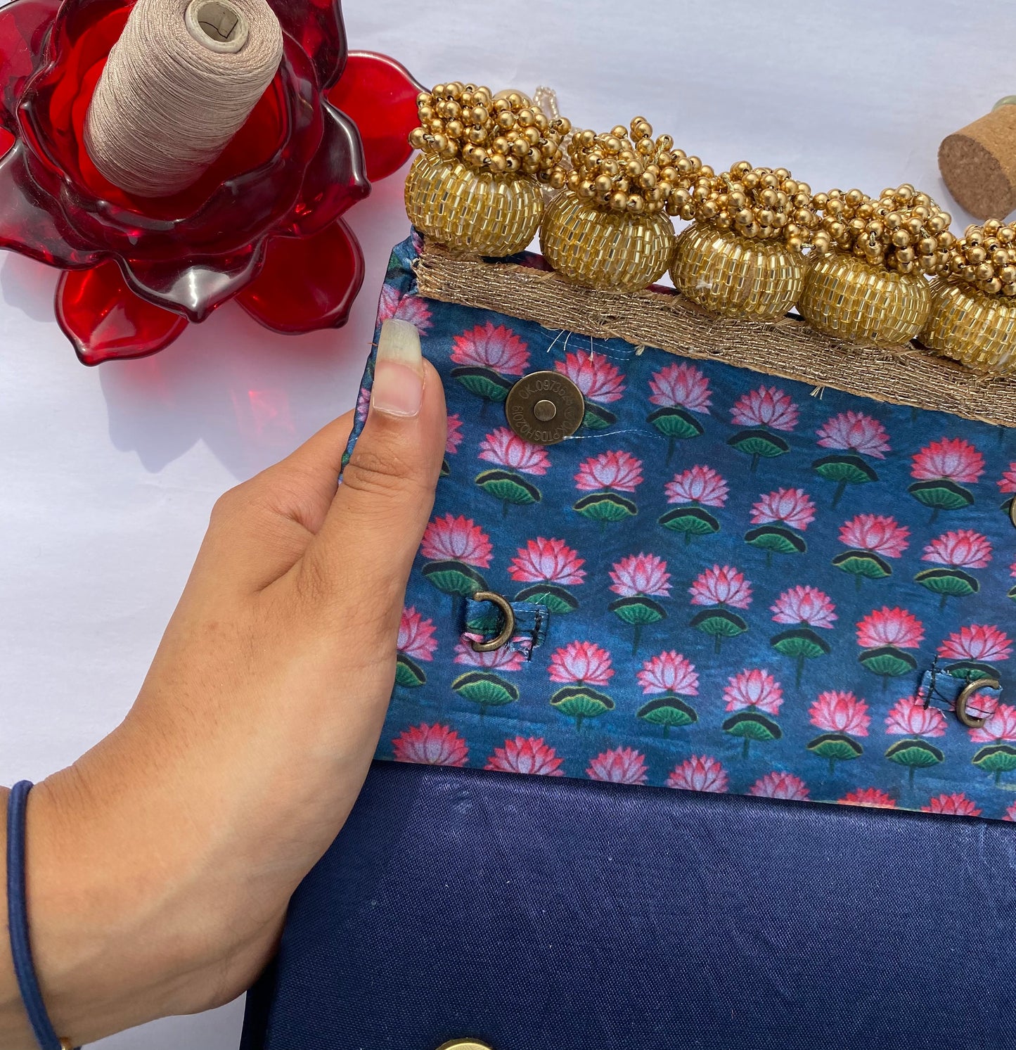 Kamal Baag Clutch