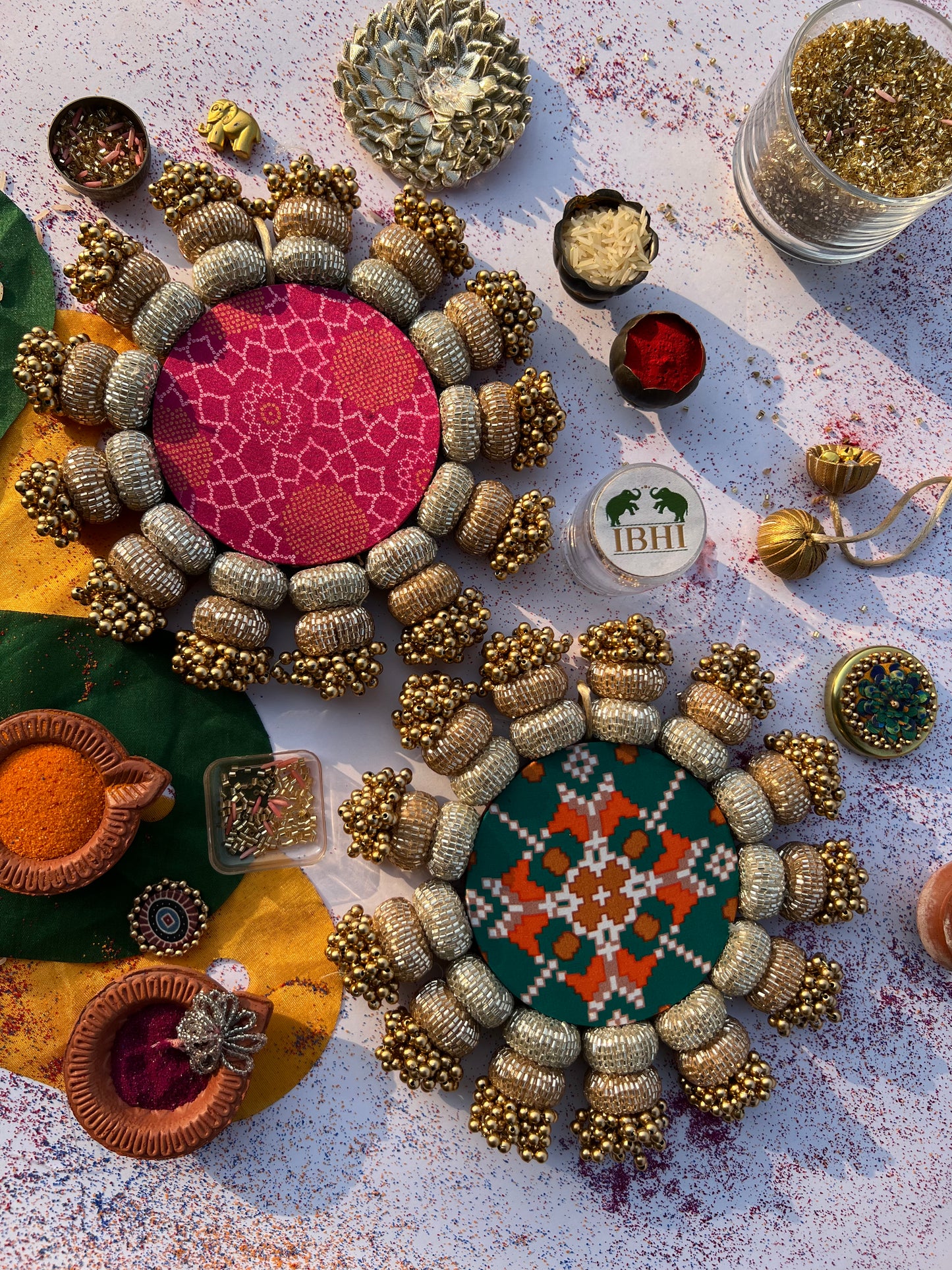 Chandbali combo : Bottle Green Navratna Patola + Rosie Rani Bandhej