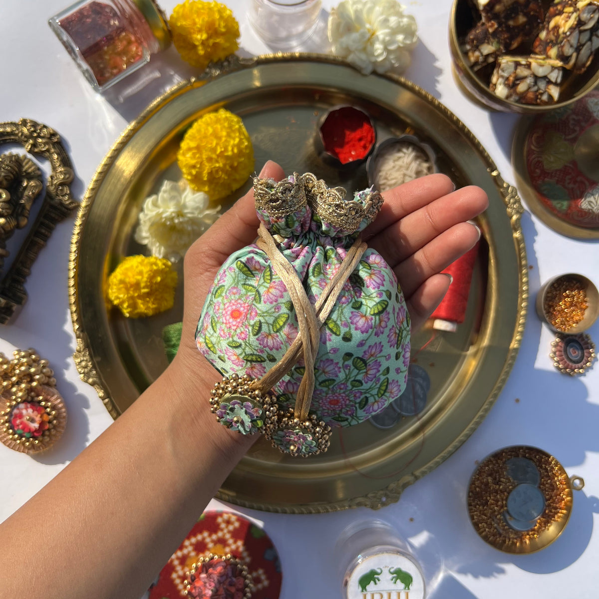 Potlis wholesale sales