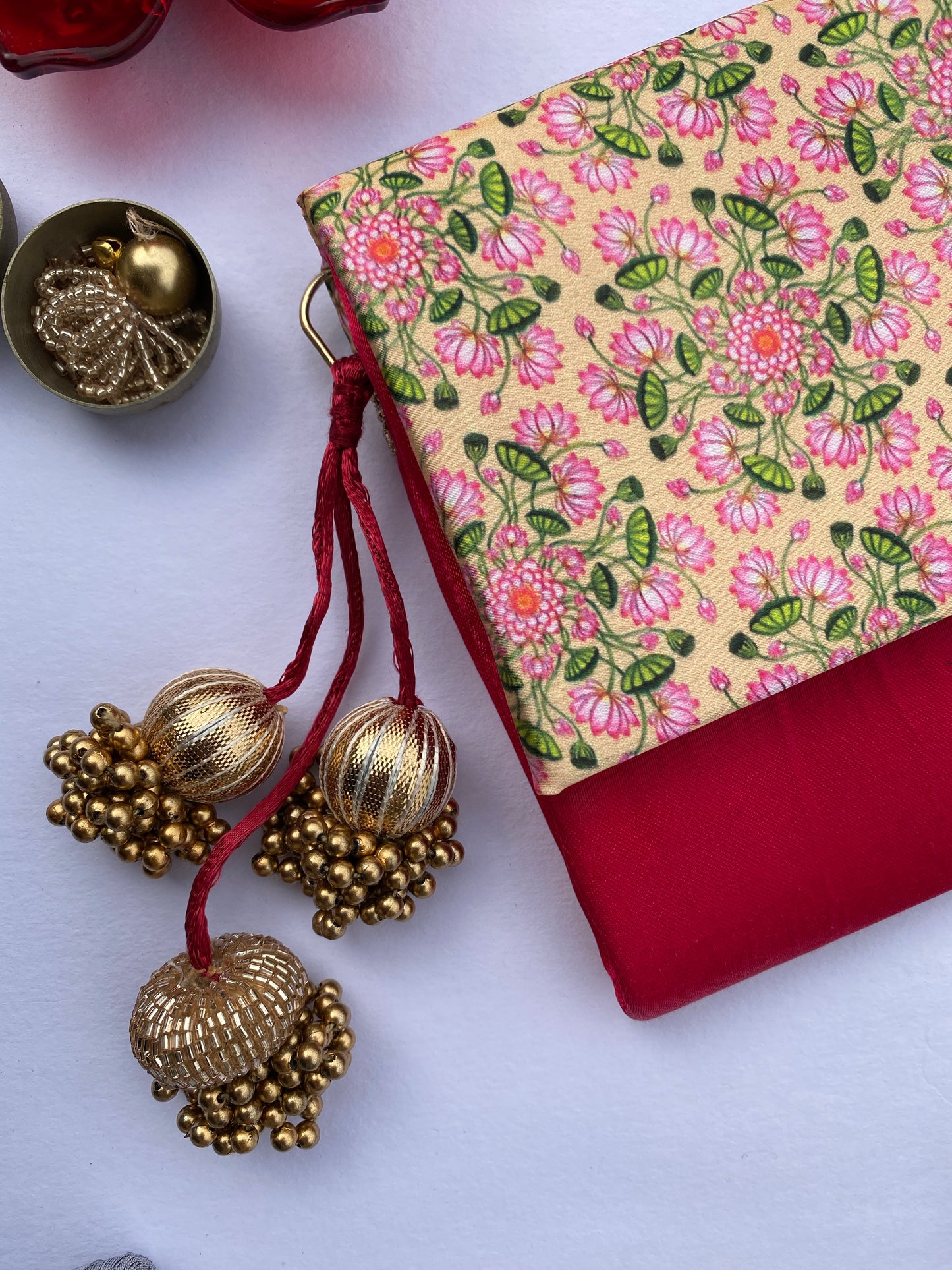 Inflorescence Divine Pichwai Macro Encase Clutch