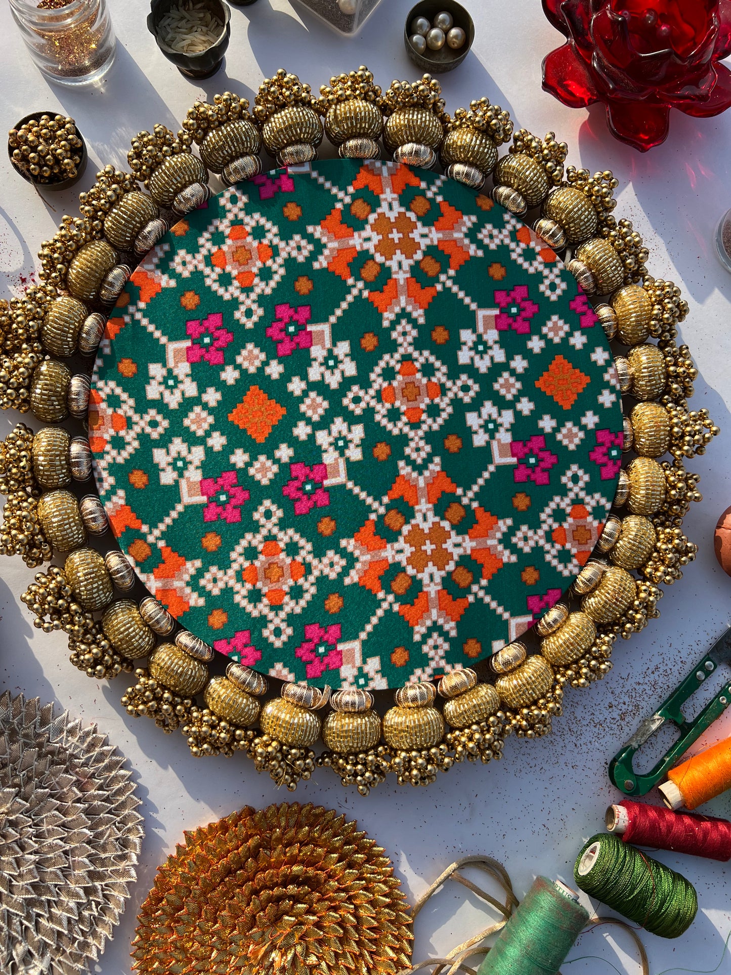 OM  Motif Pallet + Hanging: OG Inflorescence & Bottle Green Navratna Patola