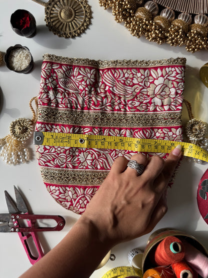 Pakshi Raag Maroon Parsi Gara Potli