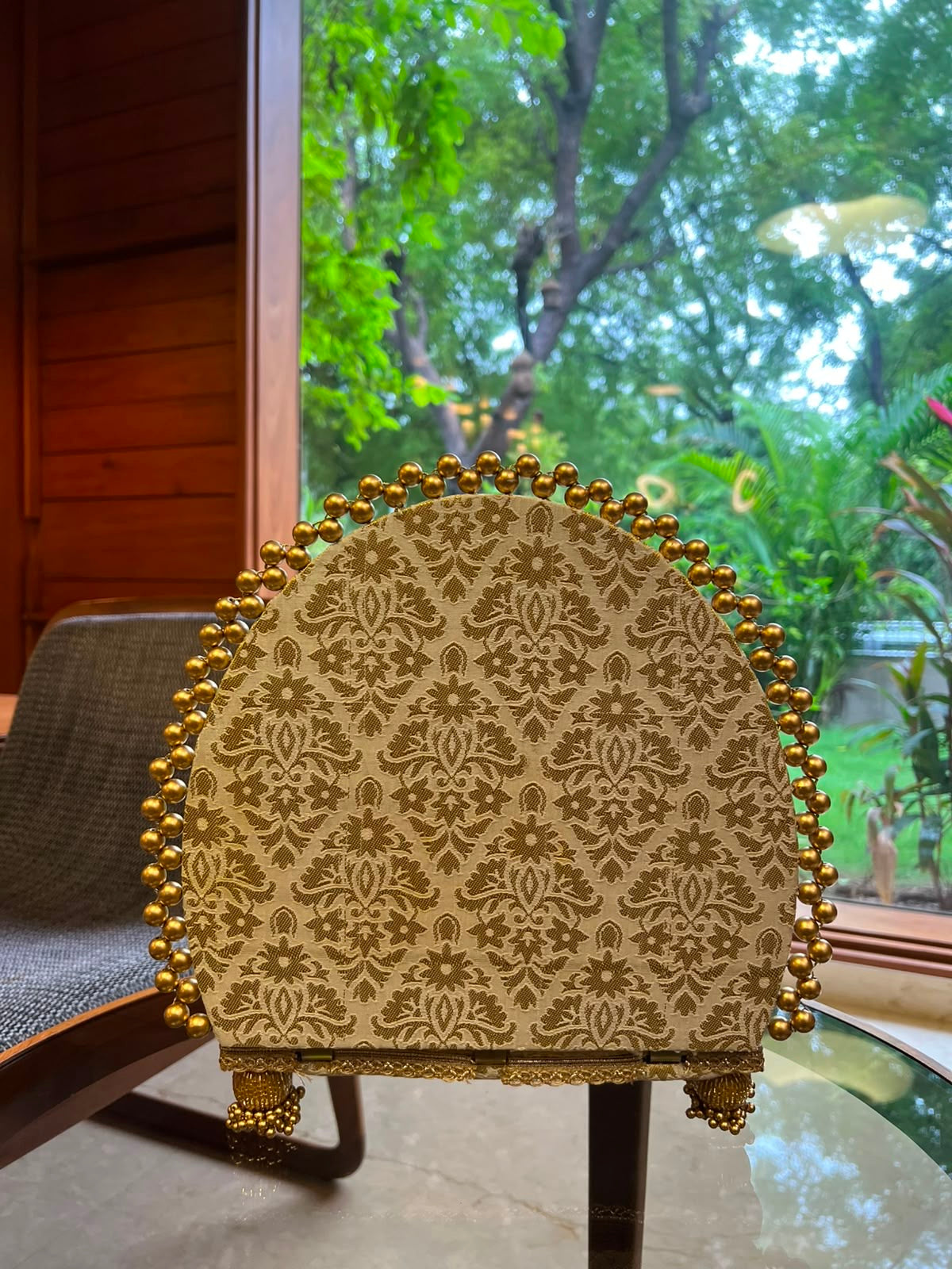 Shwet Sona Detachable Standard Sinhasan | Classic