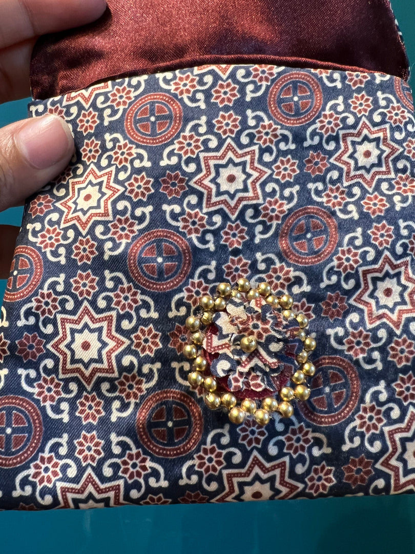 Octagonal Ornamentation Intense Ajrakh Coin Pouch
